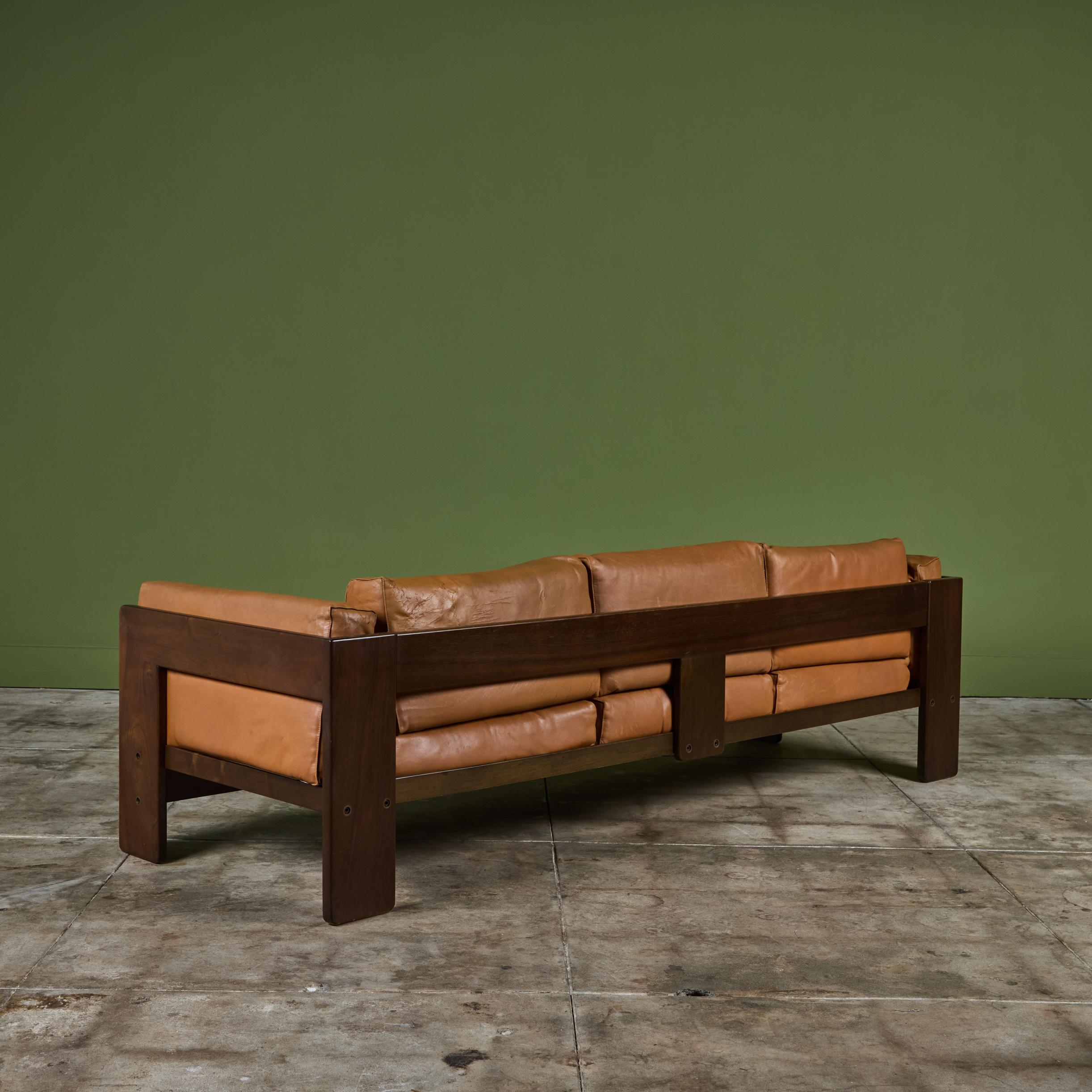 Bastiano Sofa by Tobia Scarpa for Gavina In Good Condition In Los Angeles, CA