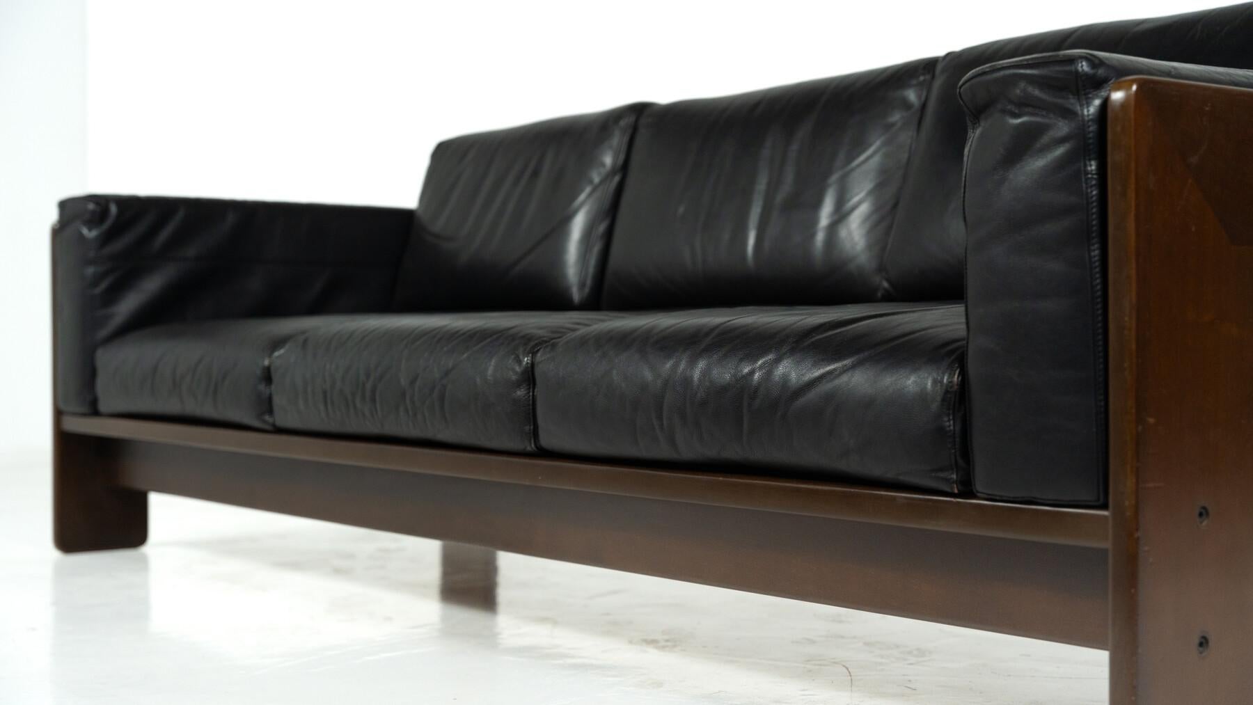 Bastiano Sofa by Tobia Scarpa for Knoll, leather and Wood , Italy, 1962 en venta 6