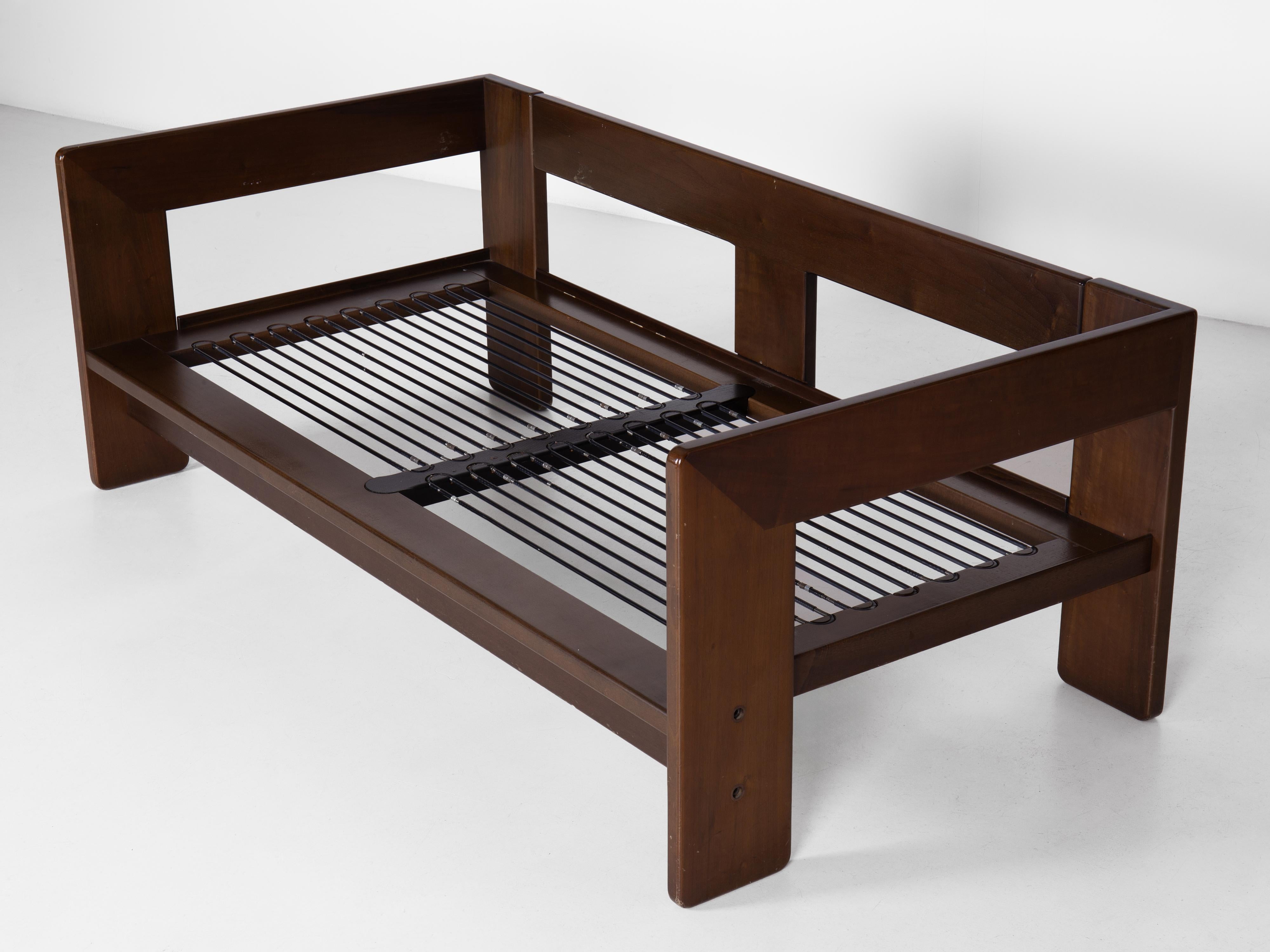 Bastiano sofa in canvas designed by Tobia Scarpa for Gavina 1960 For Sale 8