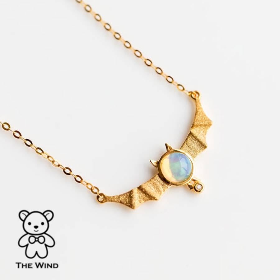 Collier australien en or jaune 18 carats, opale massive et diamants en vente 2