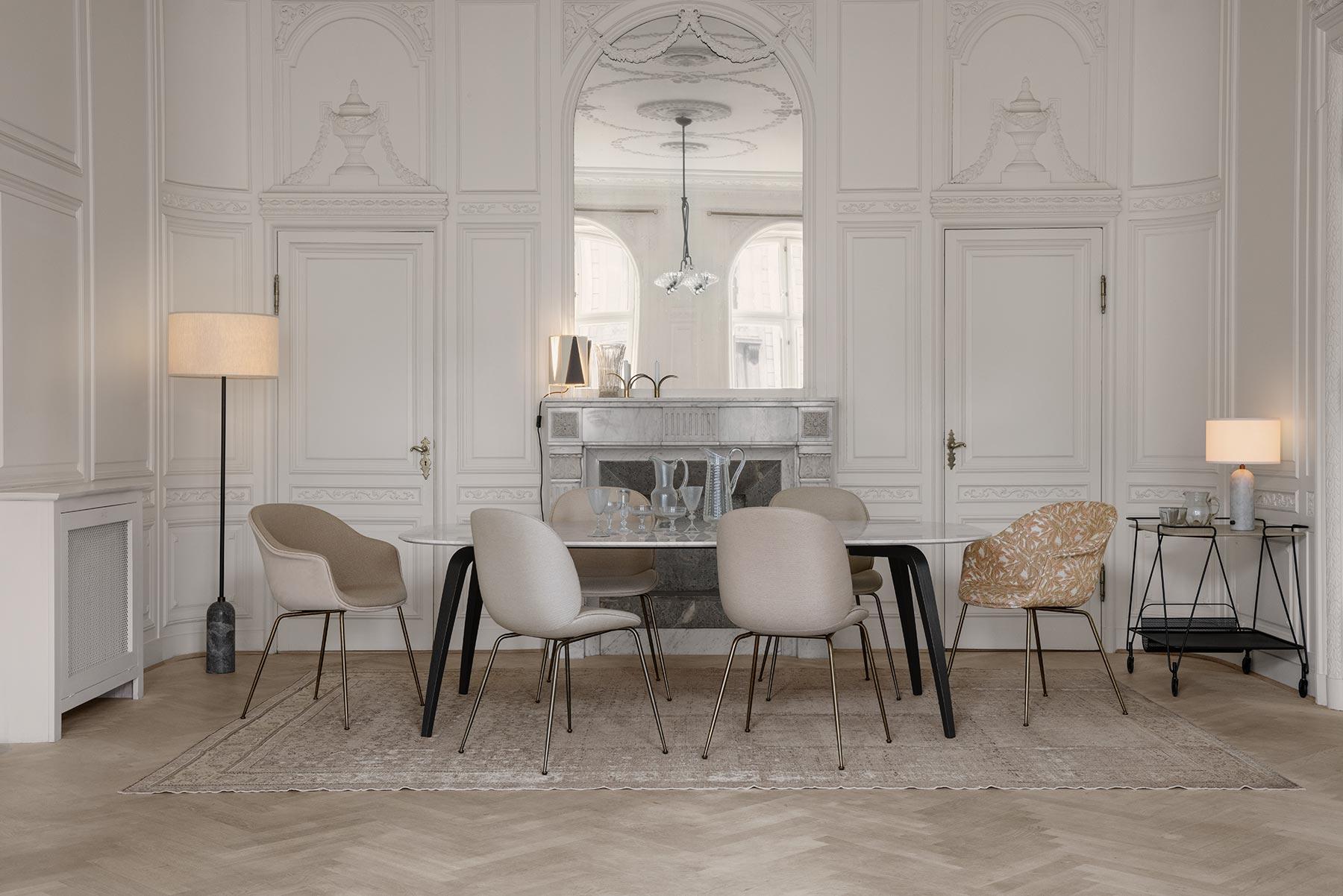 Silla de Comedor Bat, Sin Tapizar, Haya Teñida de Negro en venta 1