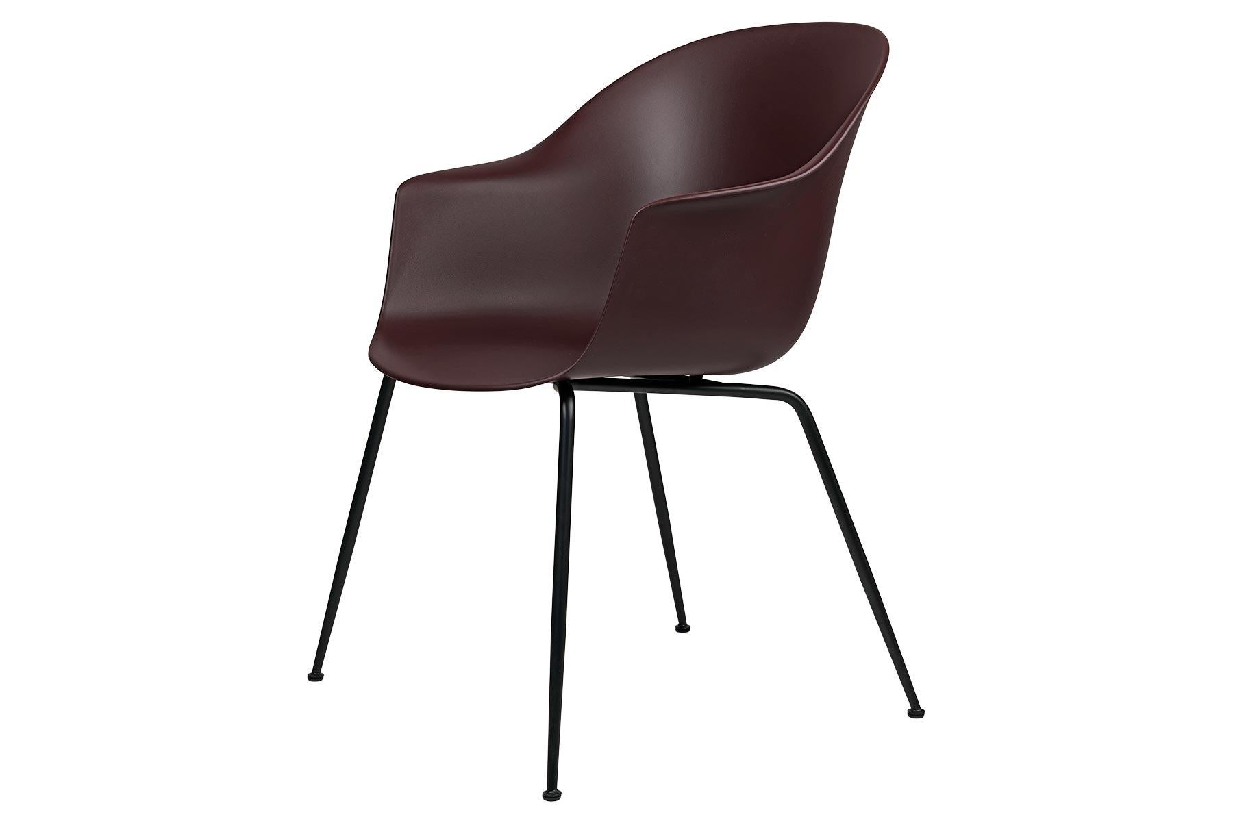 Esszimmerstuhl mit Fledermaus, nicht gepolstert, konischer Sockel, matt schwarz (Pulverbeschichtet) im Angebot
