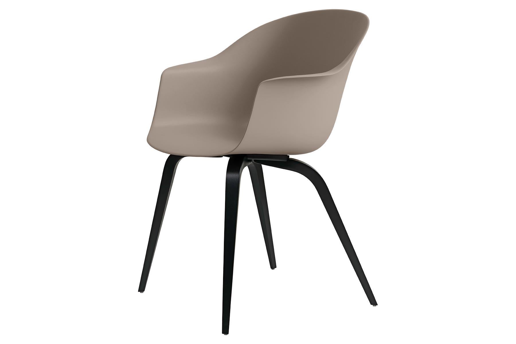 Esszimmerstuhl mit Fledermaus, nicht gepolstert, Eiche Natur (Dänisch) im Angebot