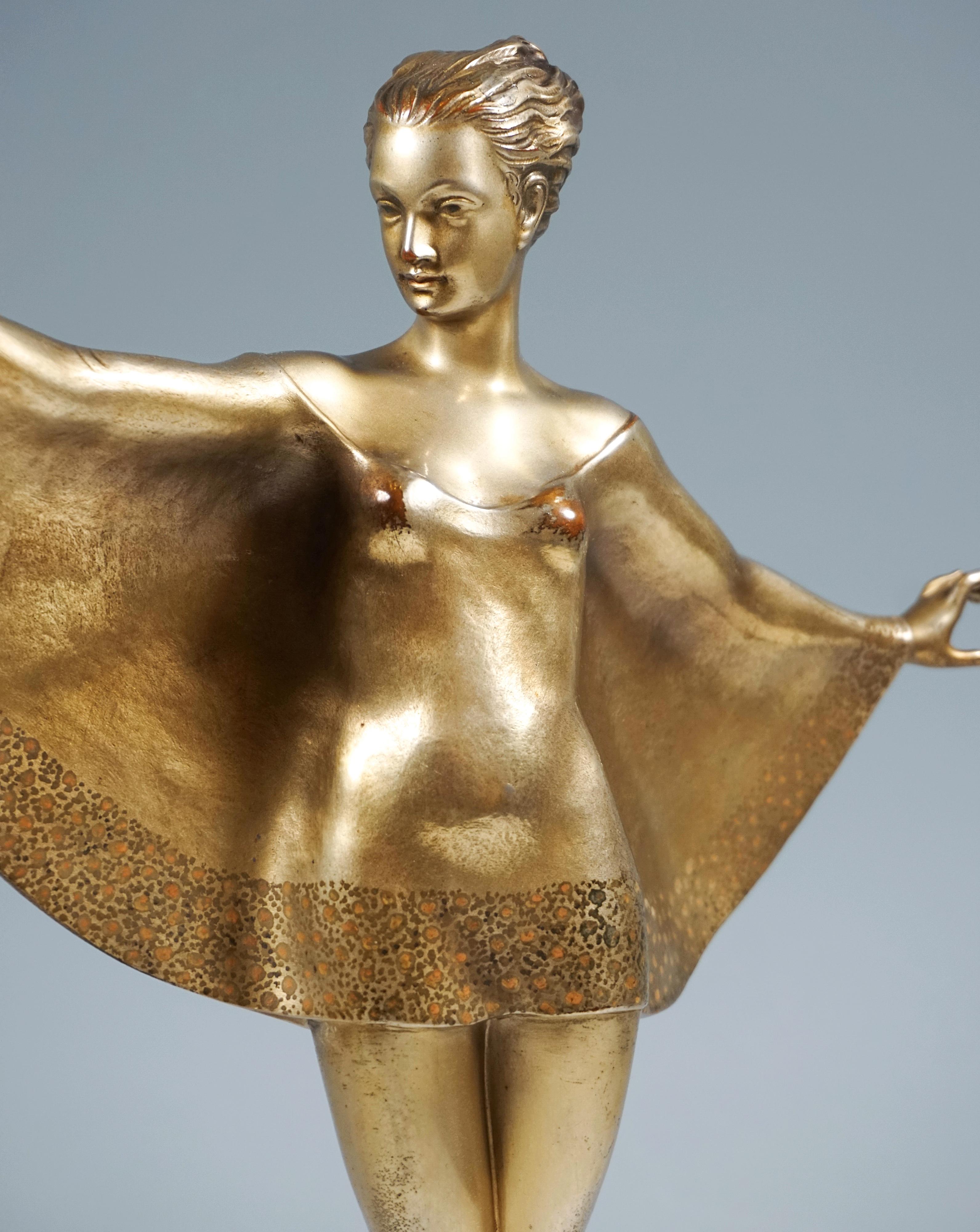'Bat Girl', Viennese Art Déco Bronze Dancer by Josef Lorenzl c. 1915/1920 1