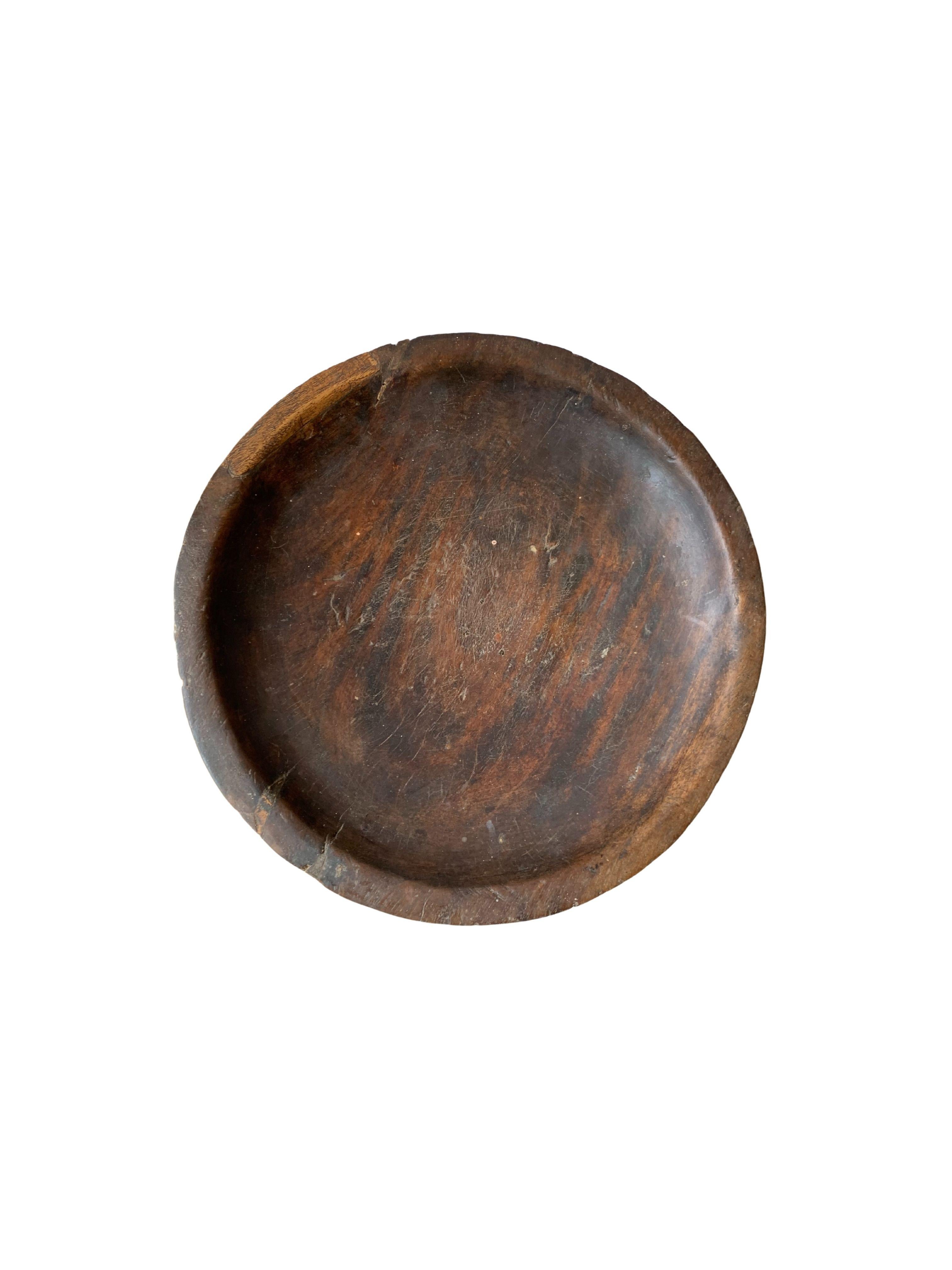 Other Batak Tribe Ceremonial Bowl from Jackfruit Wood, Early 20th Century For Sale
