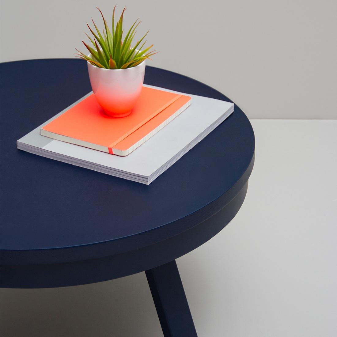 Minimalist Batea M Coffee Table, Blue For Sale