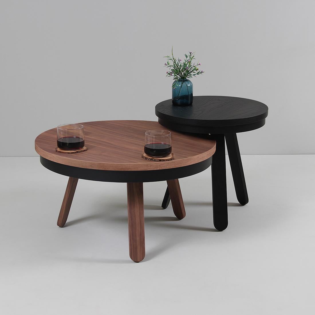 Batea M Coffee Table, Walnut & Black In New Condition For Sale In Madrid, Madrid