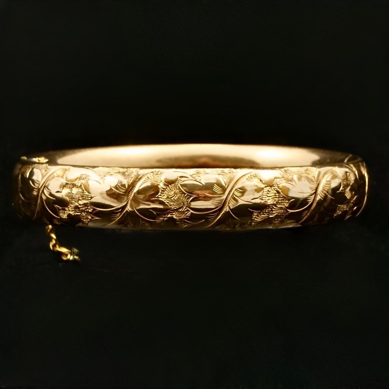Bates and Bacon Antique Rose Gold Filled Leaves Engraved Bangle Bracelet In Good Condition For Sale In London, GB