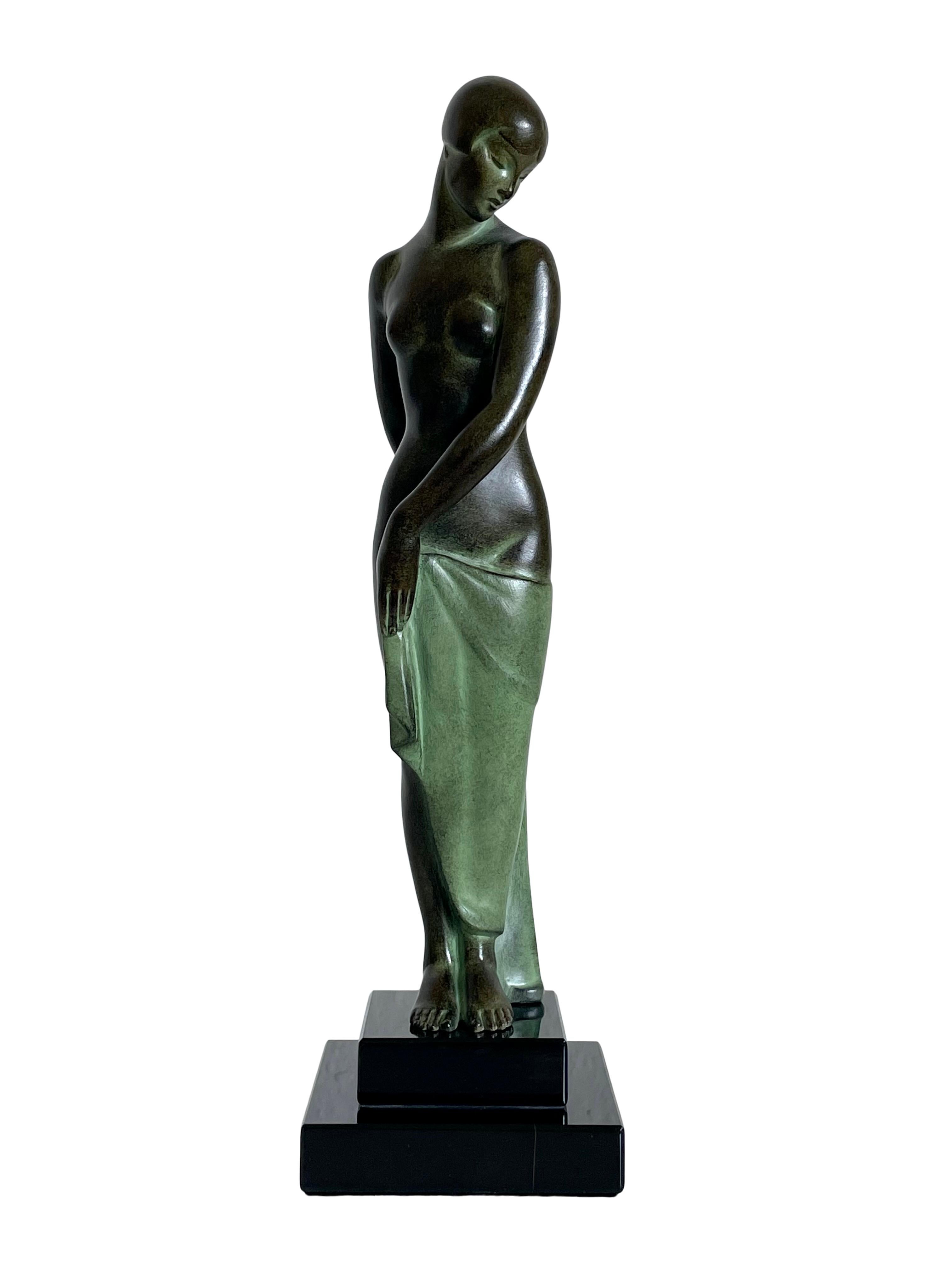 Bathing Ondine Art Deco Style Sculpture by Pierre Le Faguays for Max Le Verrier In Good Condition For Sale In Ulm, DE