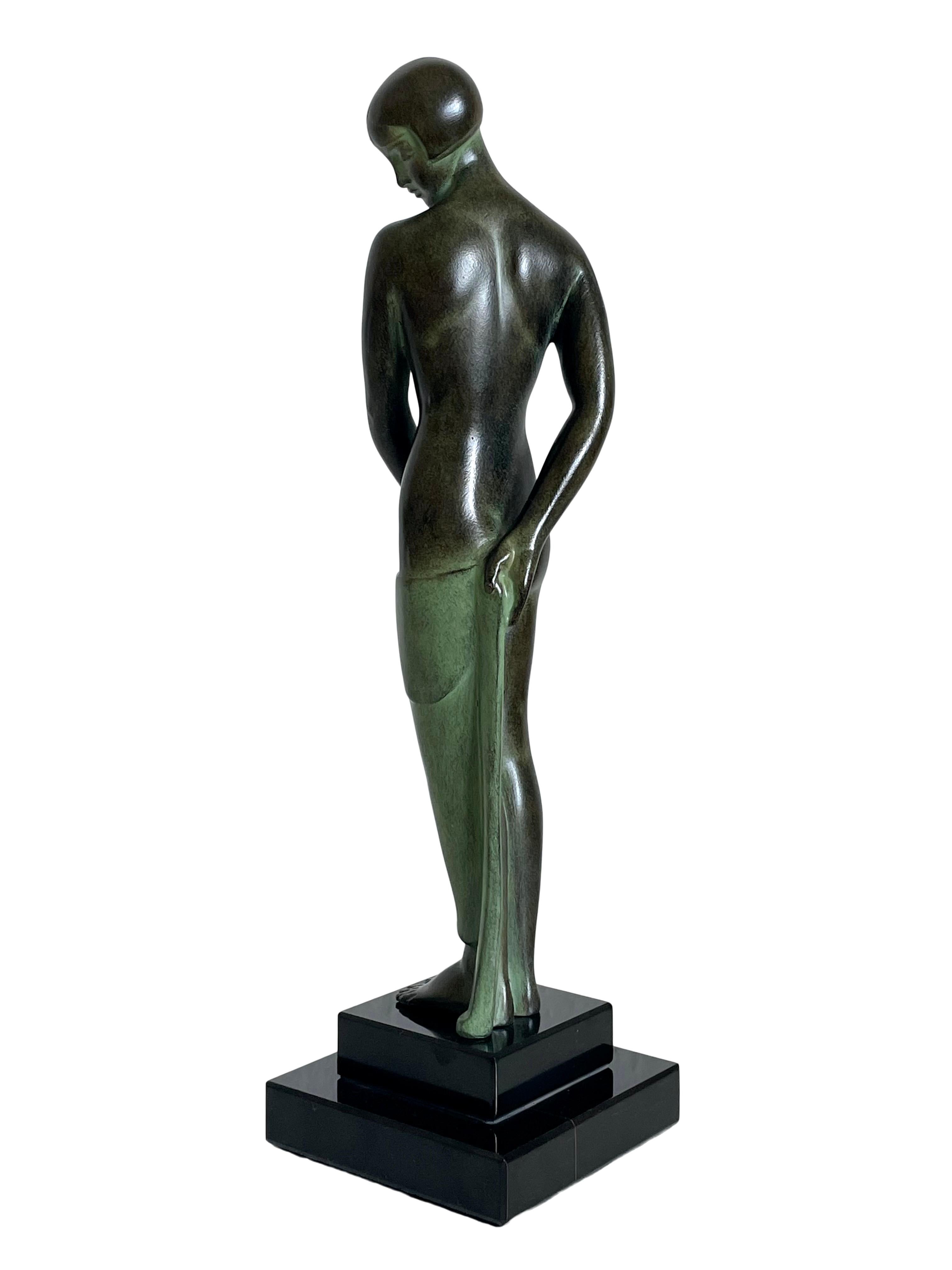 Zinc brut Sculpture de style Art déco Ondine de Pierre Le Faguays pour Max Le Verrier en vente