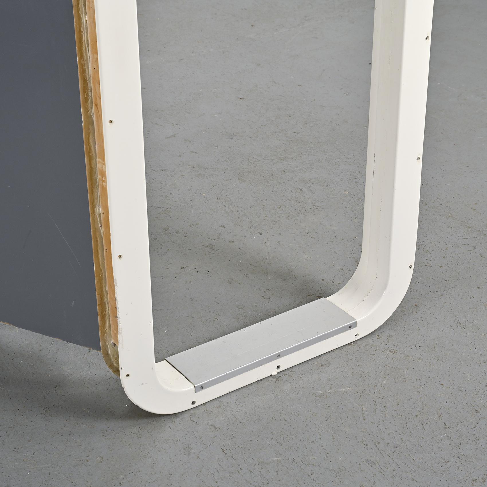 Puerta de fibra de vidrio del cuarto de baño de Charlotte Perriand, hacia 1980 en venta 2