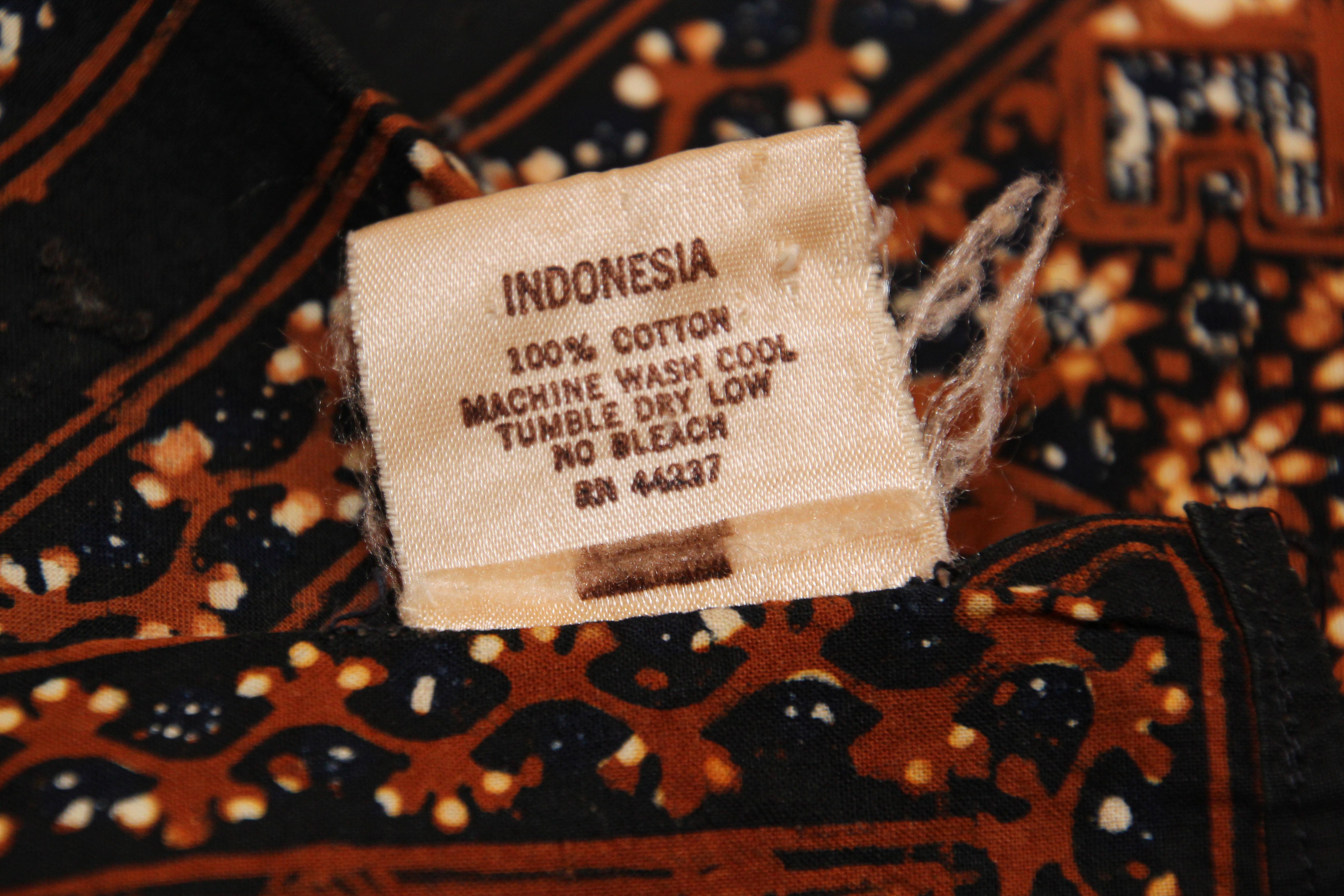 20th Century Batik Cotton Print Fabric Brown Black & White Textile Panel Java, 1960s