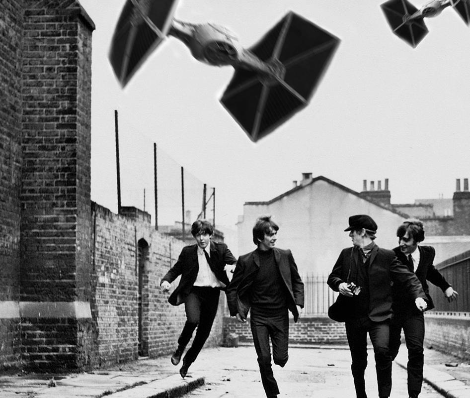TIE Fighter Beatles Großer übergroßer Pop-Art-Druck Signiert Limitierte Auflage (Surrealismus), Print, von BATIK