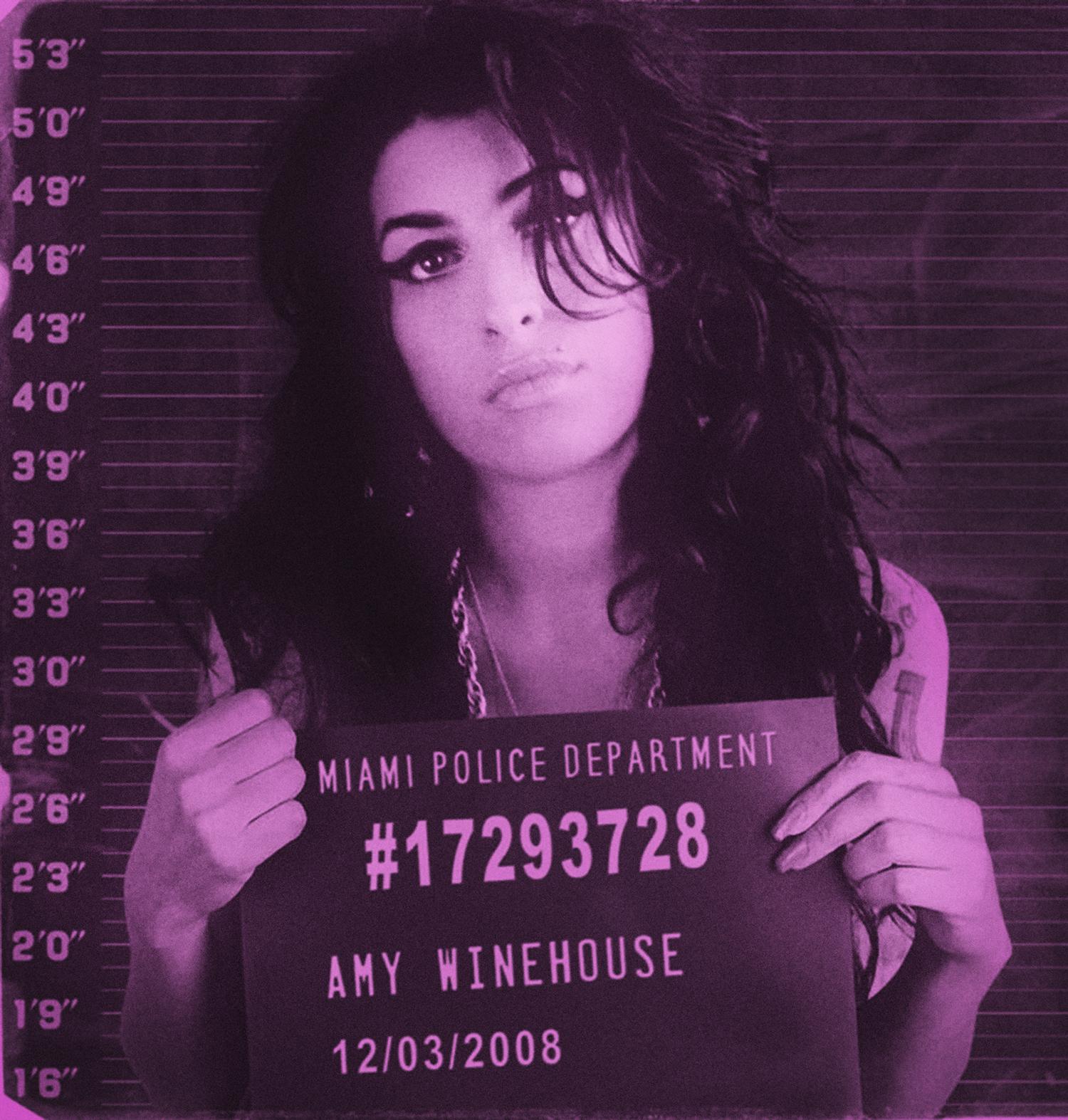 BATIK Portrait Print – Amy Winehouse Lavendel  