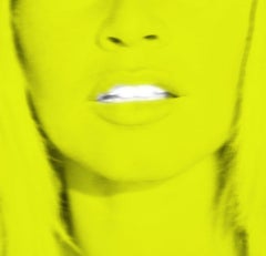 Atomic Bardot Yellow de BATIK