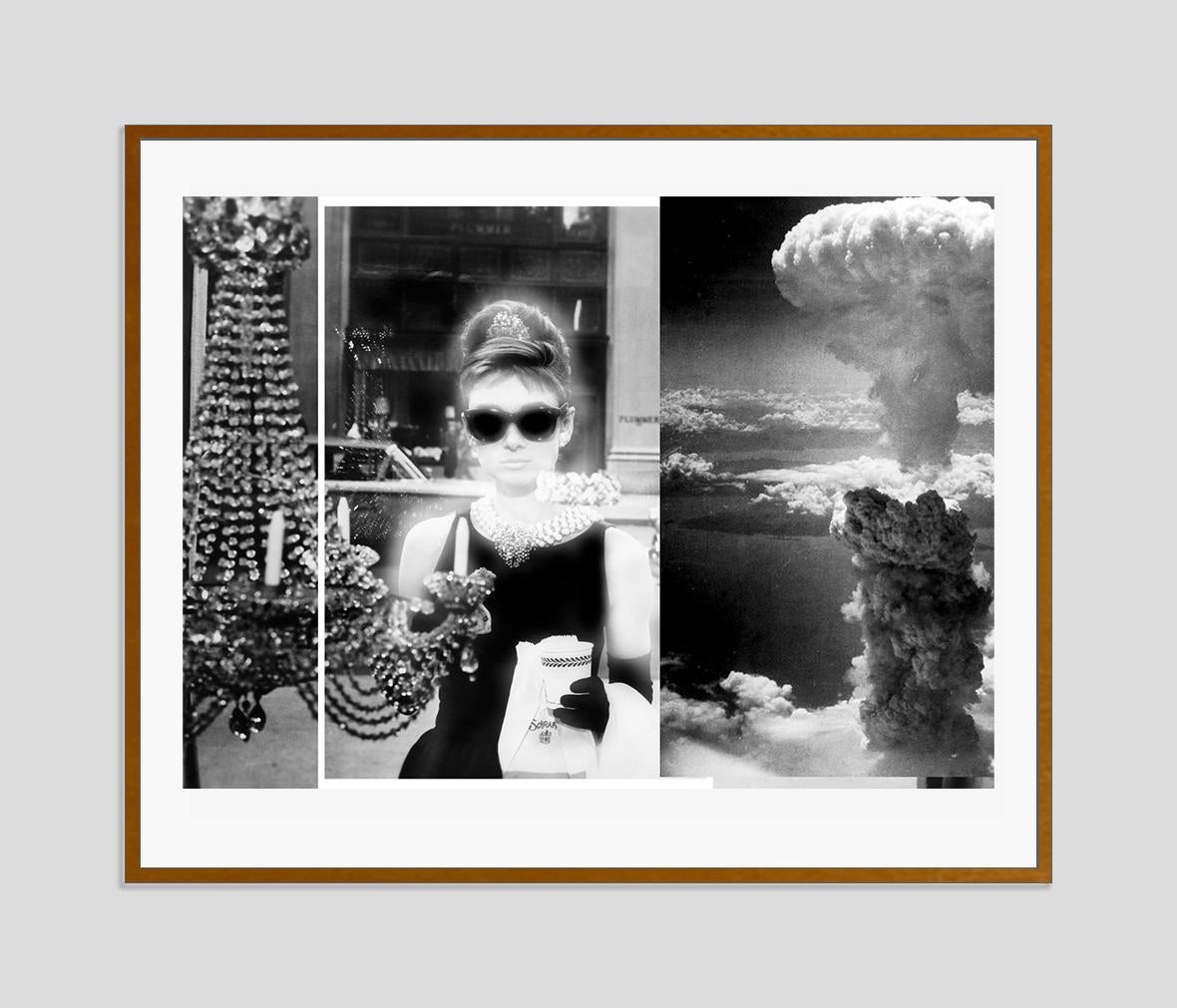 Audrey Atomic by BATIK Impresión limitada de gran tamaño en venta 2