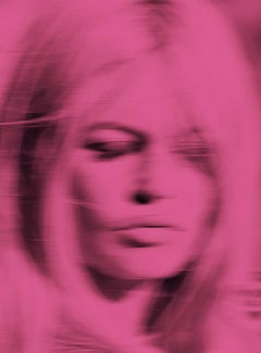 Bardot Blur Cherry Pink de BATIK