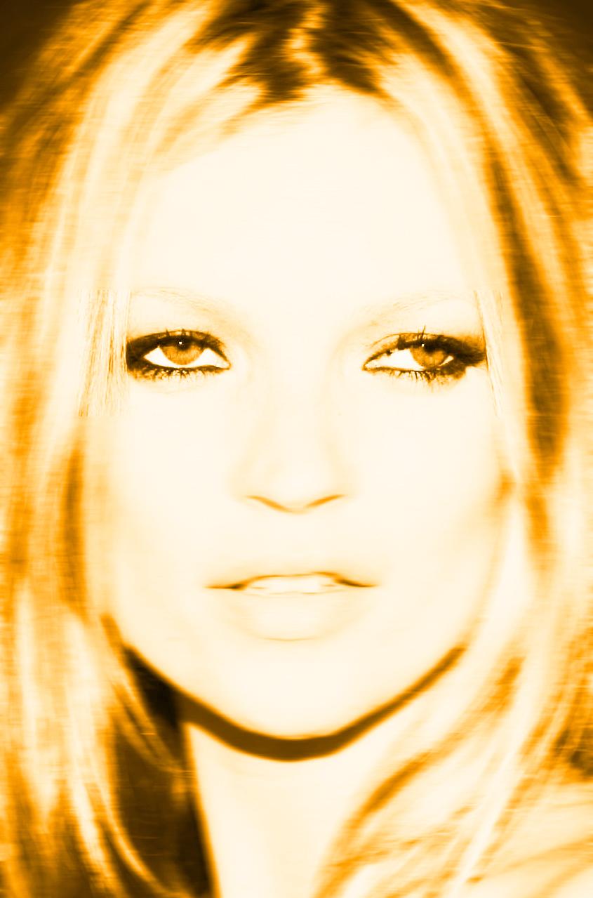 Portrait Print BATIK - « It's In The Eyes » – Affiche pop art dorée, édition limitée signée, 40x30"