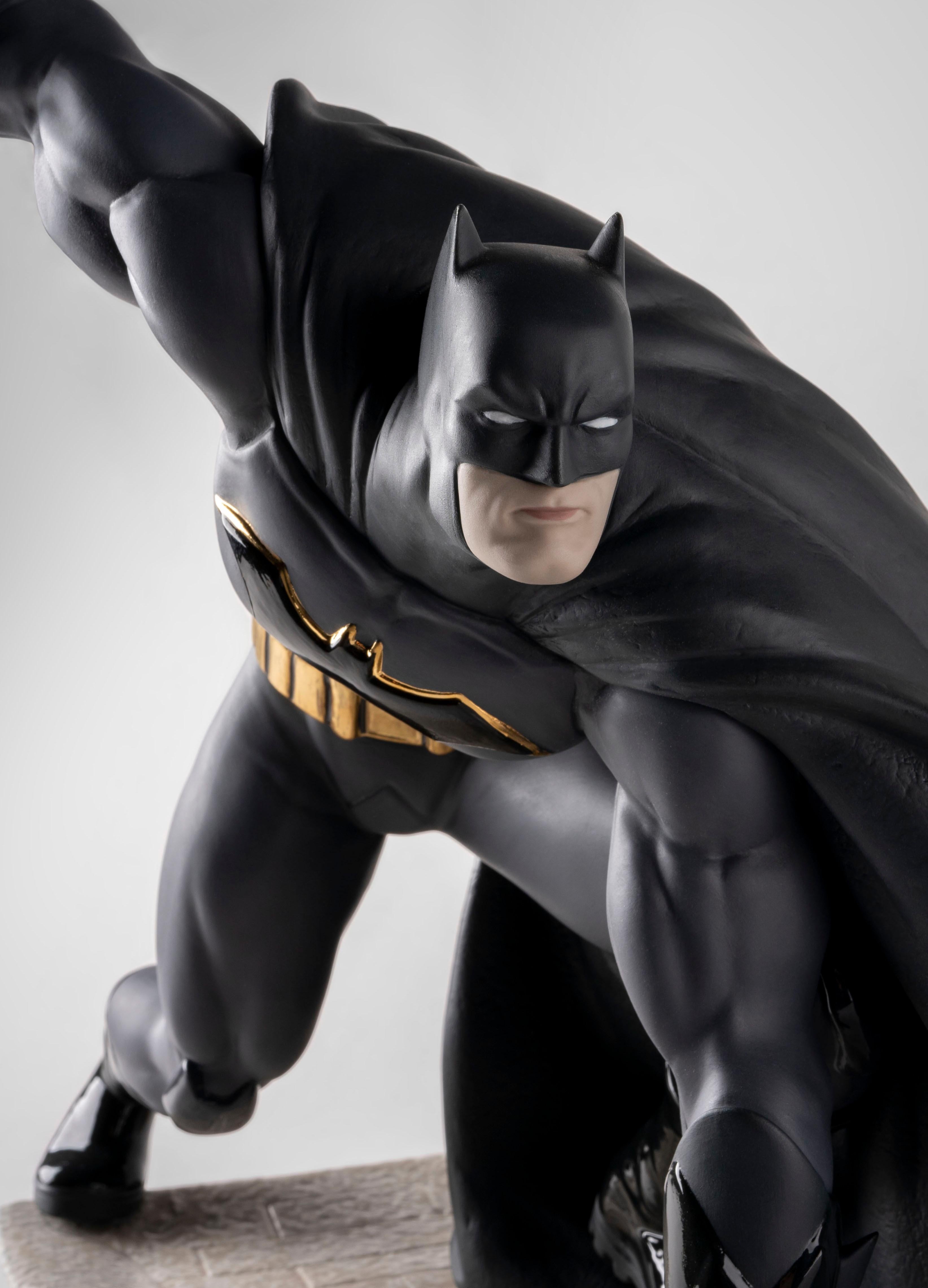 Spagnolo Scultura di Batman. Edizione limitata in vendita