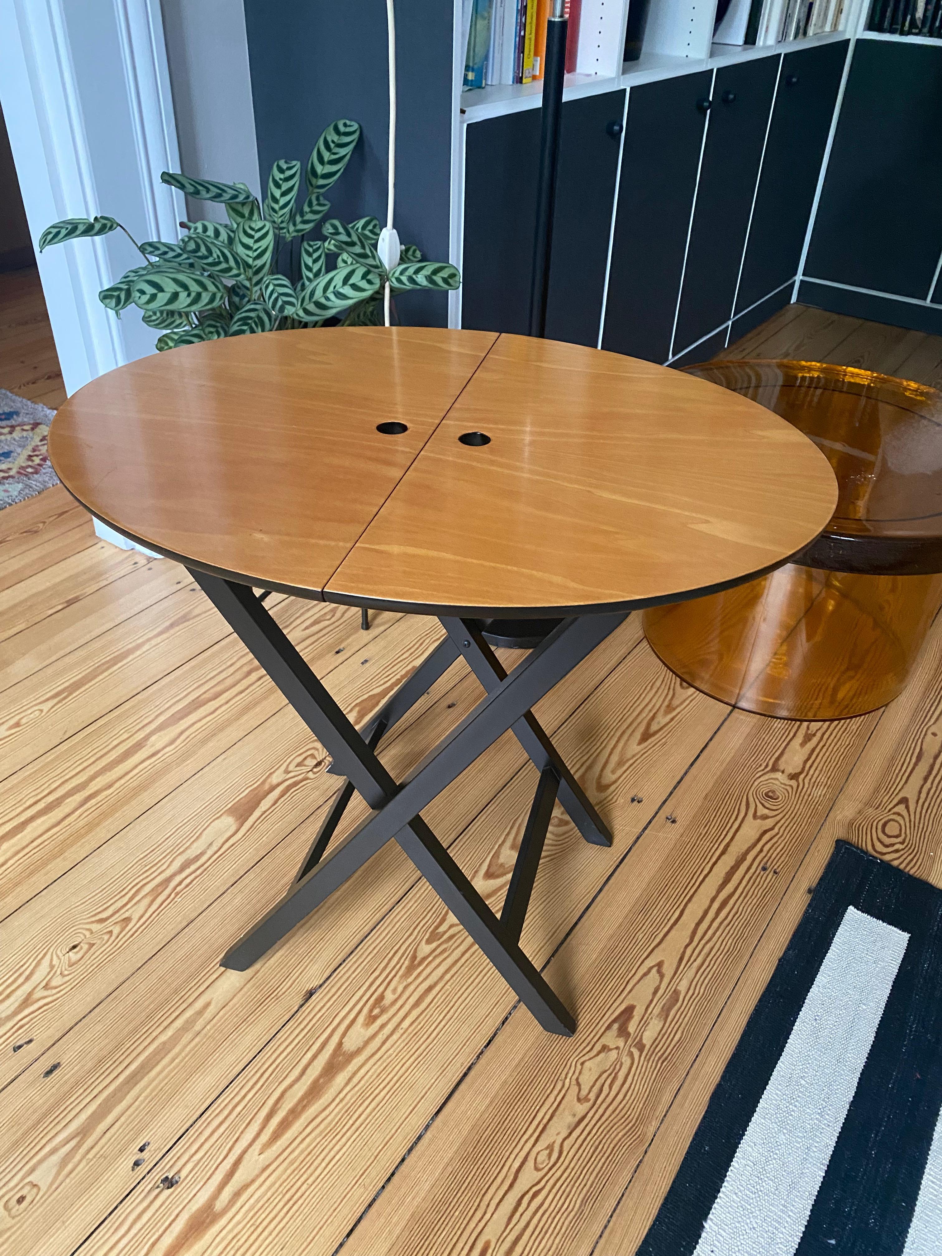 Table Battista Folding de Romeo Sozzi/ Promemoria avec surface en bois de cerisier en vente 9