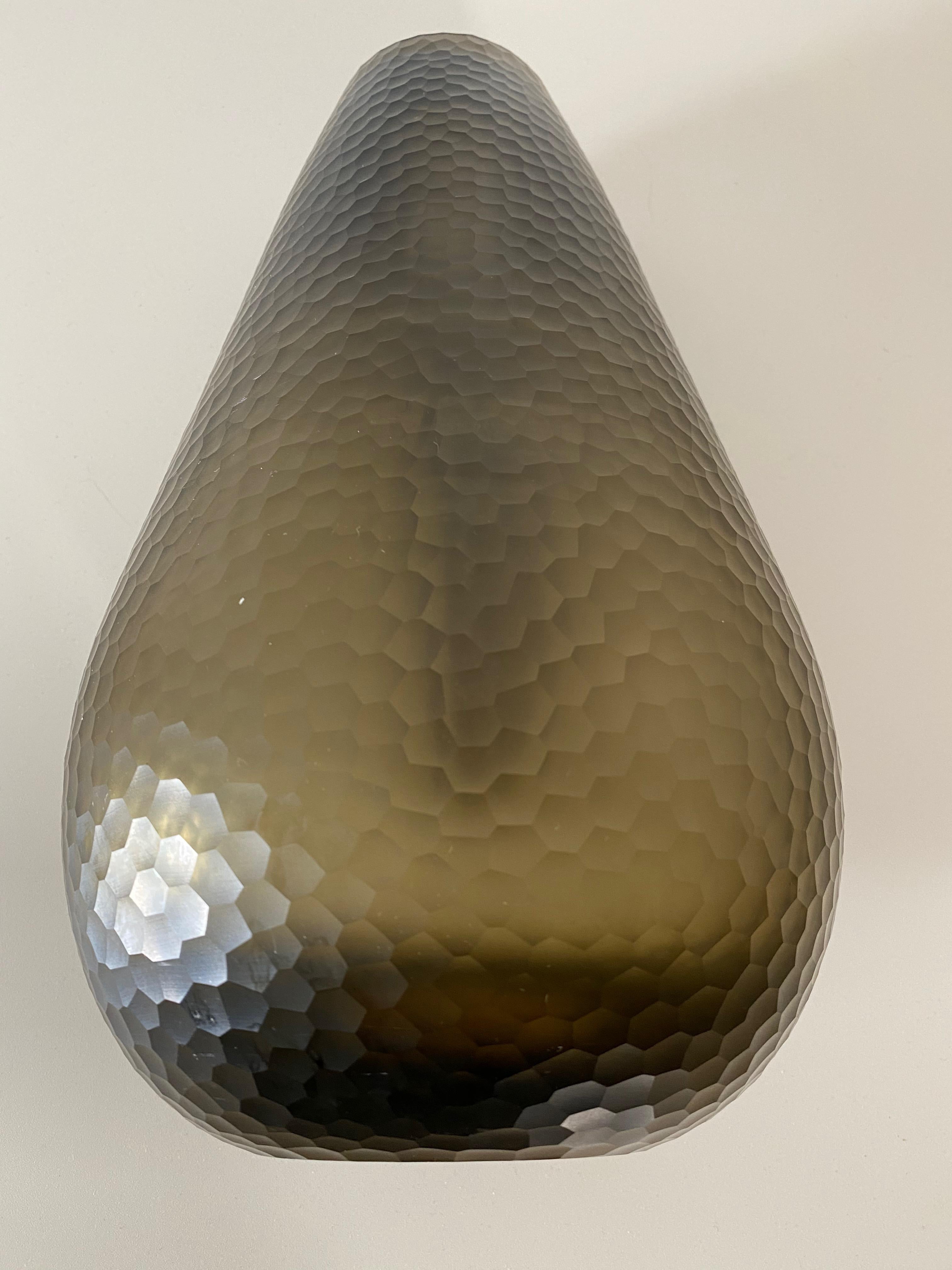 Battuto Nido D’Ape Amber Vase Attributed to Carlo Scarpa, Murano, 1940 For Sale 1