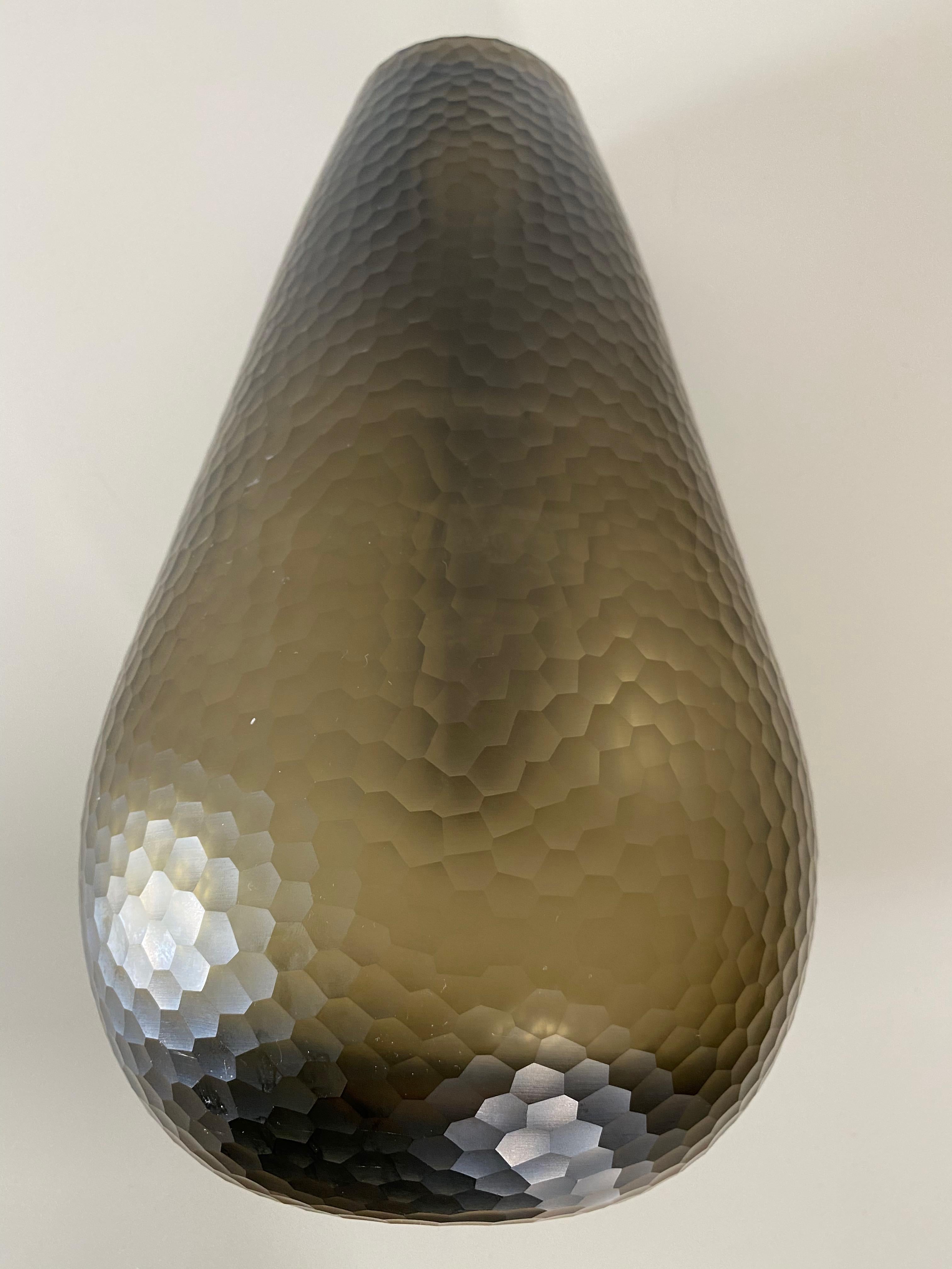 Battuto Nido D’Ape Amber Vase Attributed to Carlo Scarpa, Murano, 1940 For Sale 4