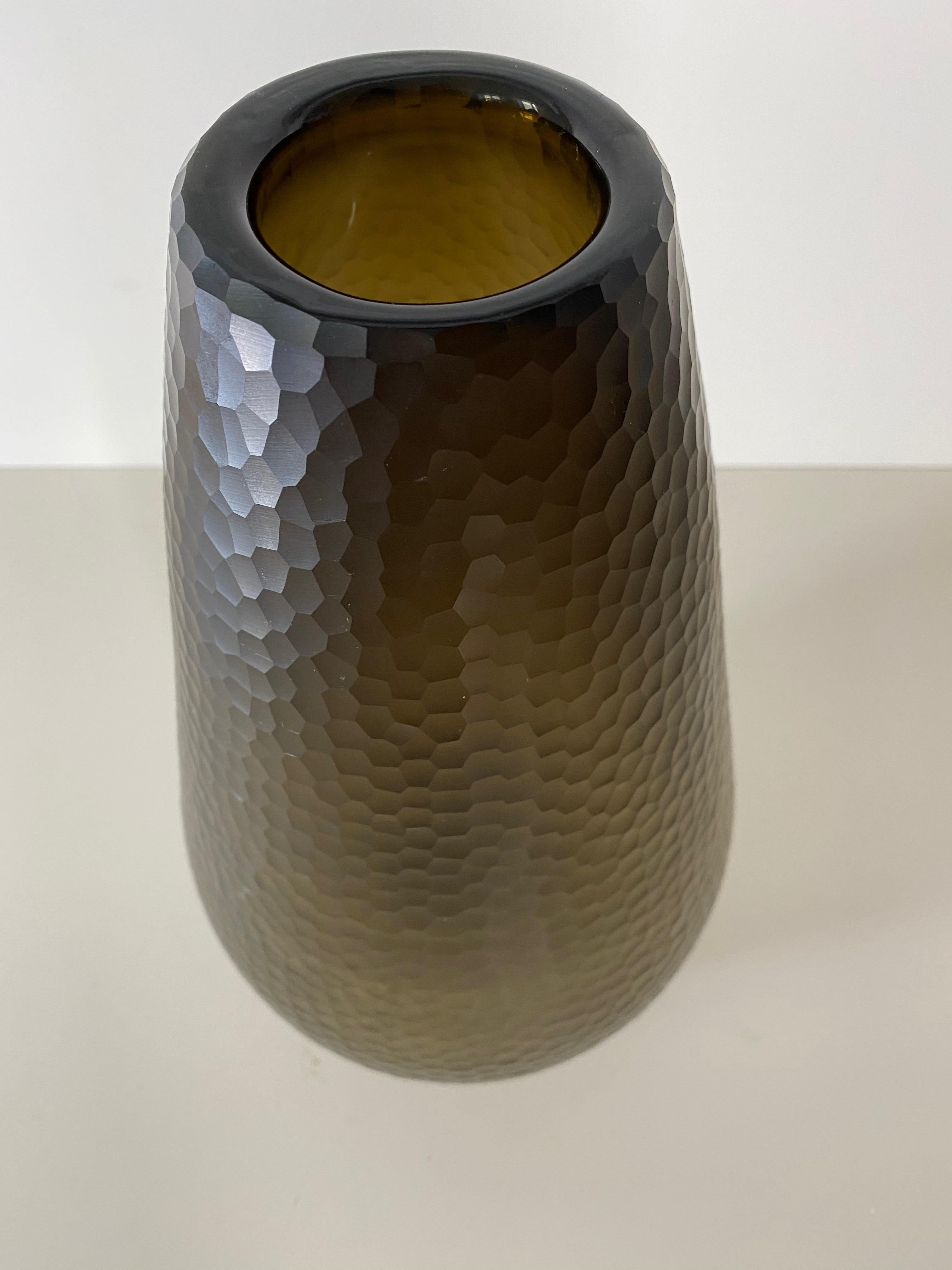 Battuto Nido D’Ape Amber Vase Attributed to Carlo Scarpa, Murano, 1940 For Sale 5
