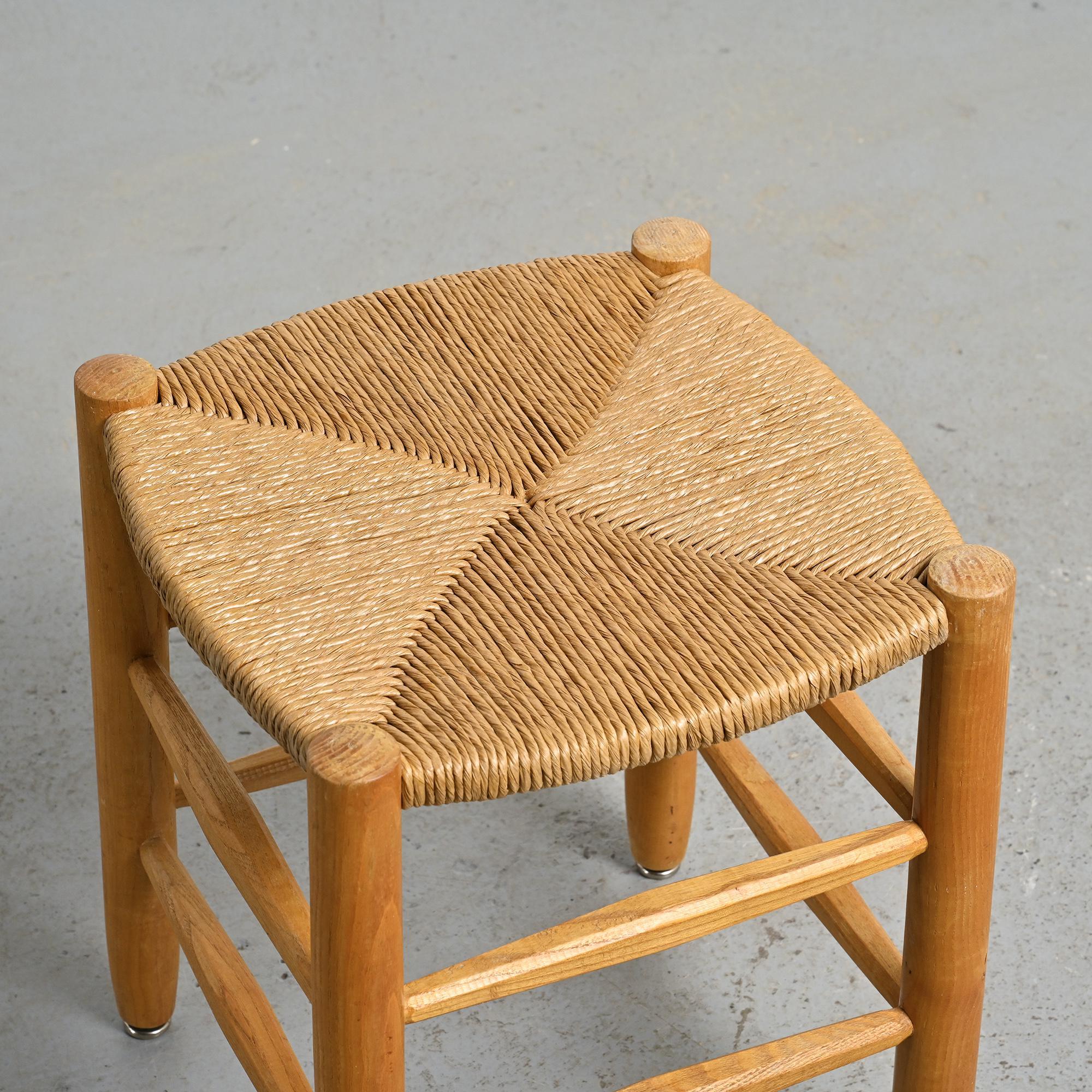 Taburete Bauche de Charlotte Perriand, hacia 1950 Rush en venta