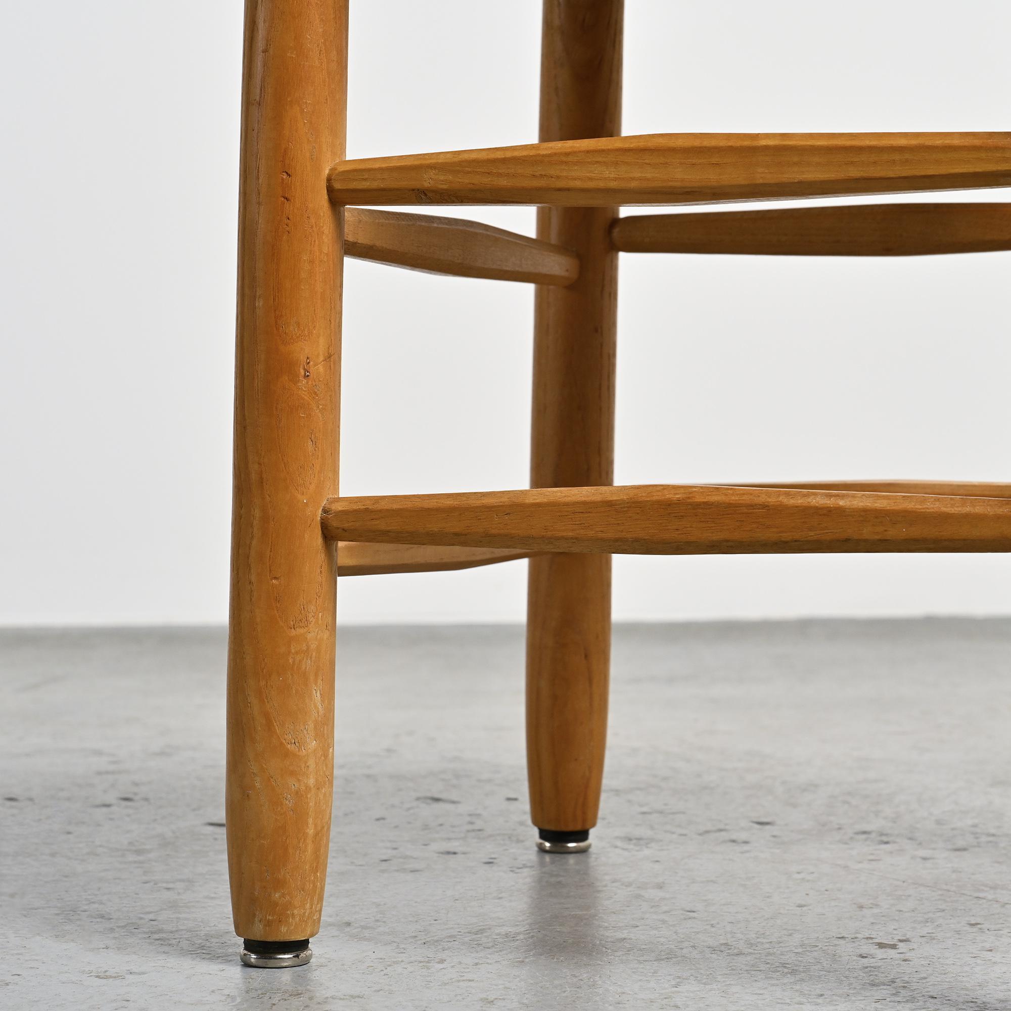 Taburete Bauche de Charlotte Perriand, hacia 1950 en venta 2