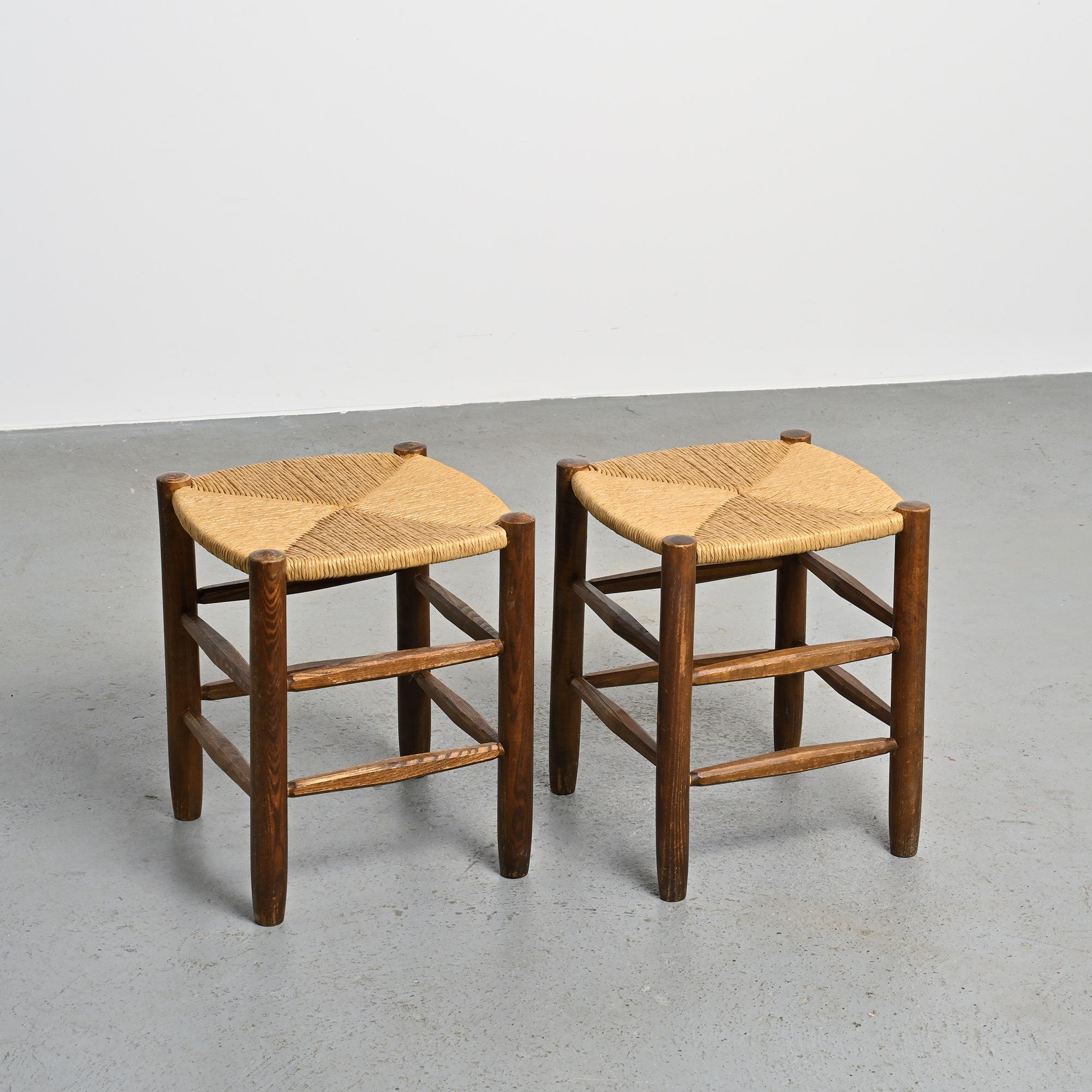 Bauche Stools by Charlotte Perriand, circa 1950, Set of 2 In condizioni discrete in vendita a VILLEURBANNE, FR
