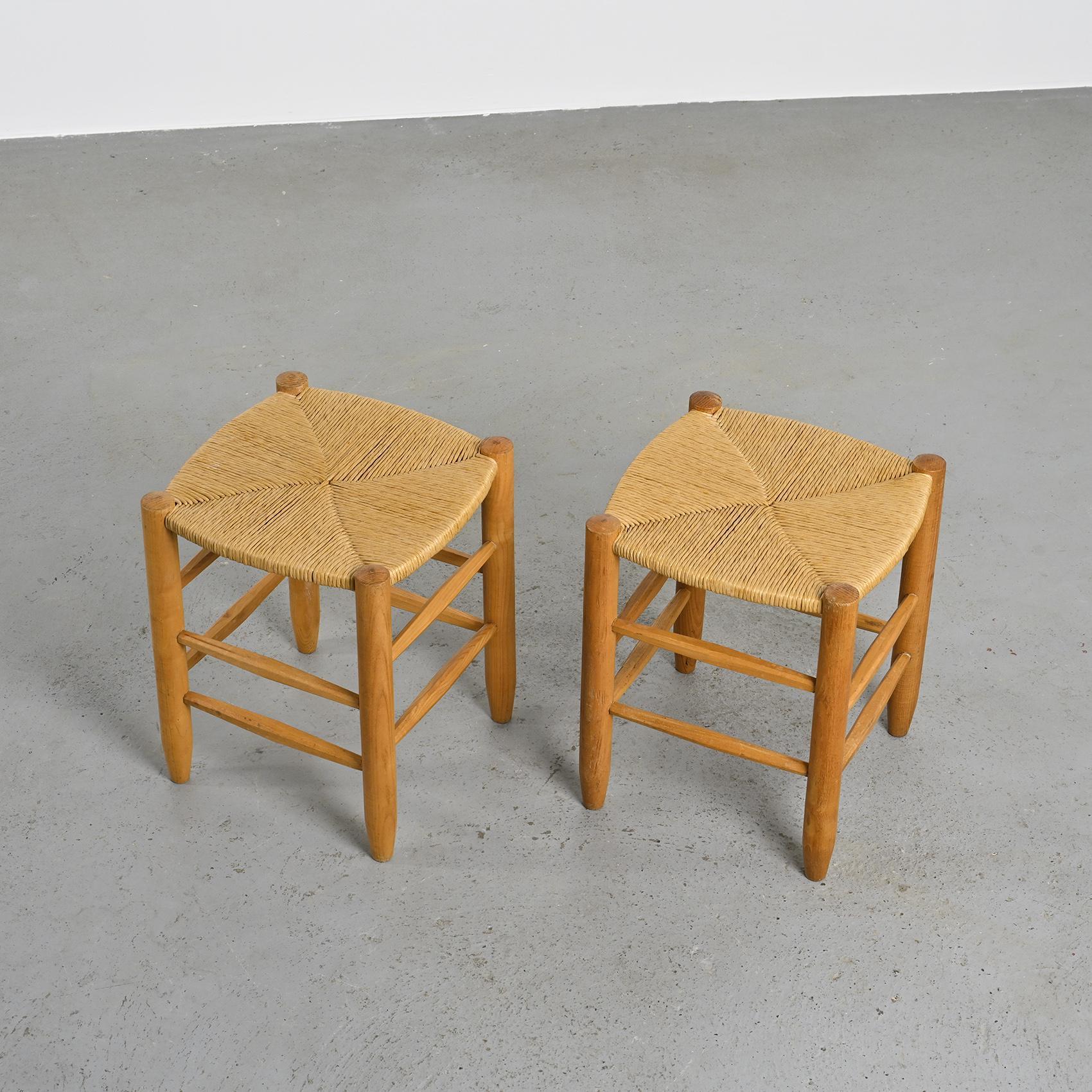 Taburetes Bauche de Charlotte Perriand para Steph Simon, hacia 1950, lote de 2 en Bueno estado para la venta en VILLEURBANNE, FR