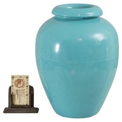 Bauer Co. Green Oil Jar, ca. 1930's, Made in California, Rarer Smaller Size