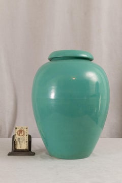 Bauer Co. Oil Jar, Green, ca. 1930's, Made in California
