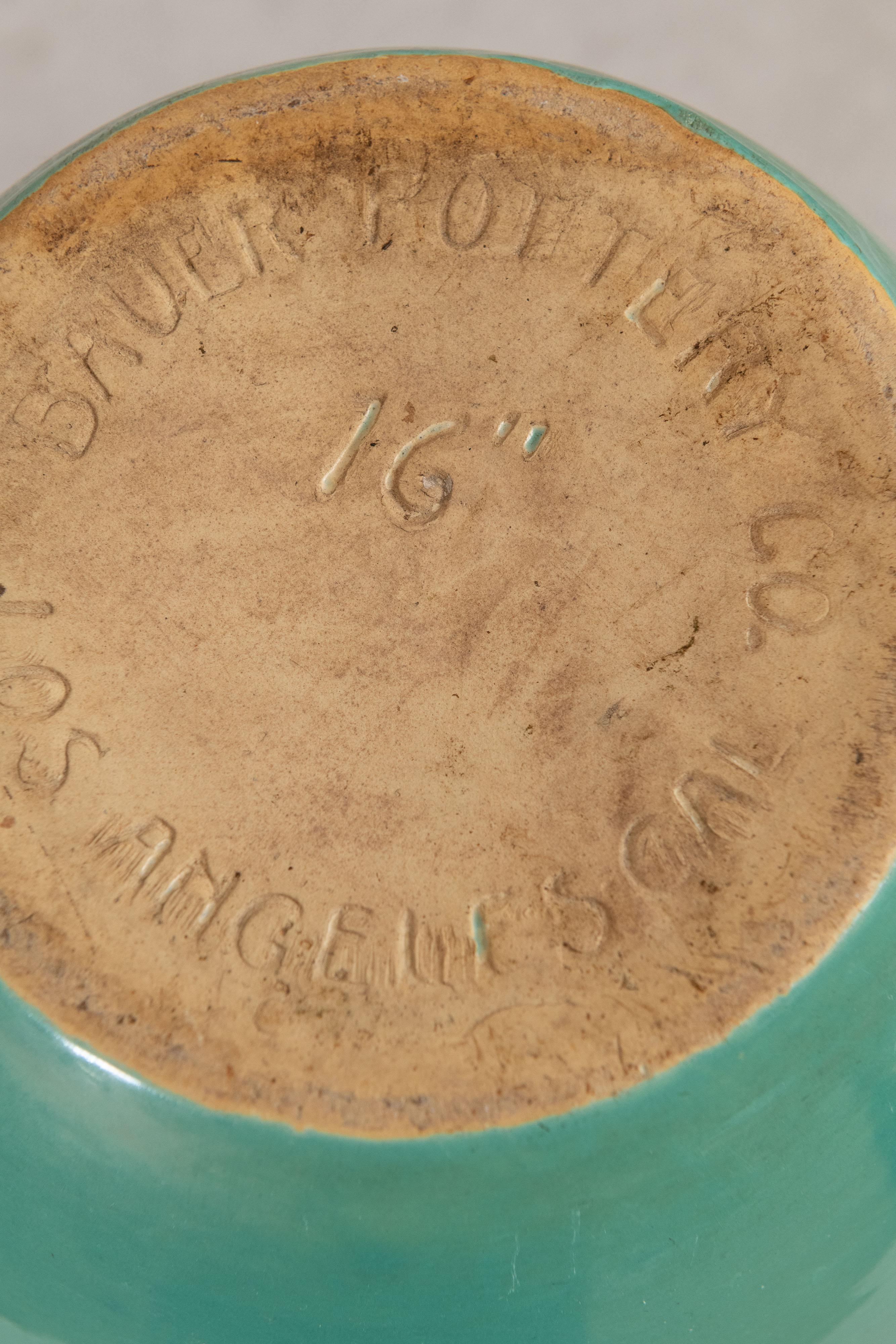 Bauer Co. Jarra de aceite, verde, ca. 1930, Made in California en Excelente estado para la venta en Petaluma, CA
