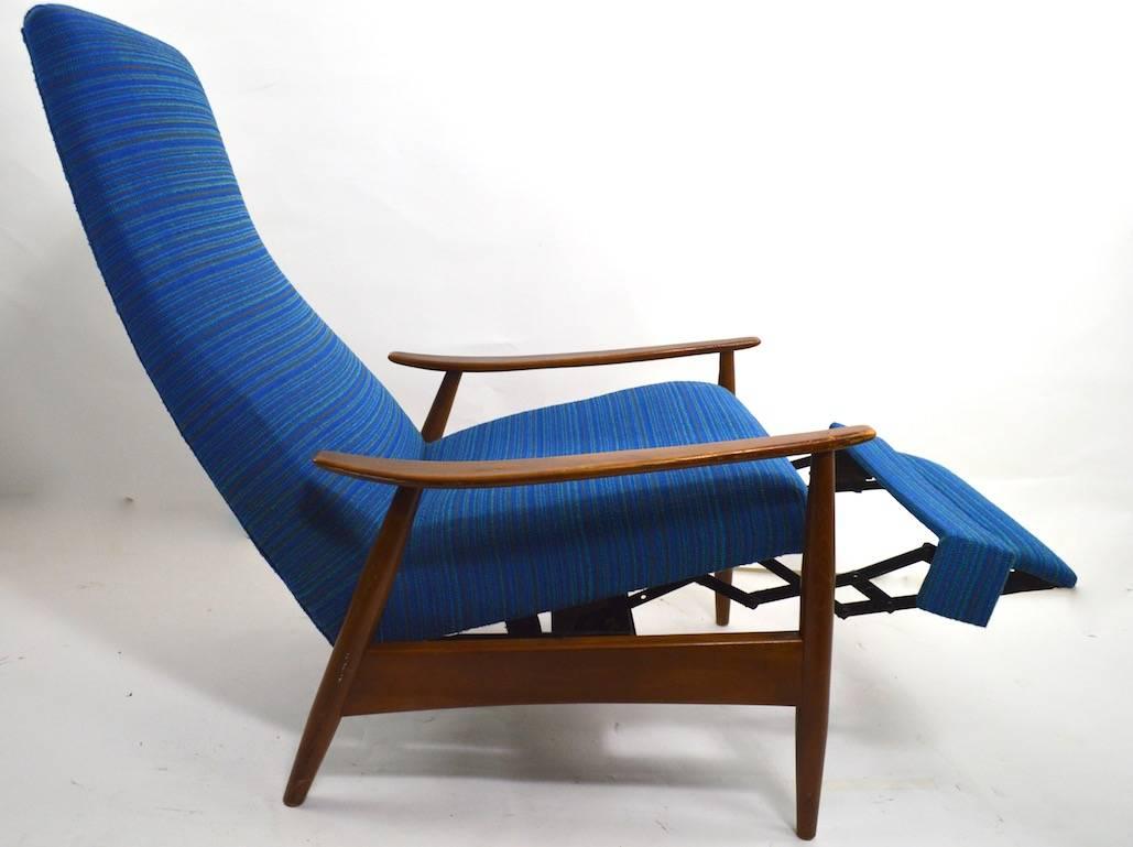 Baughman for James Inc. Recliner Lounge Chair In Good Condition In New York, NY