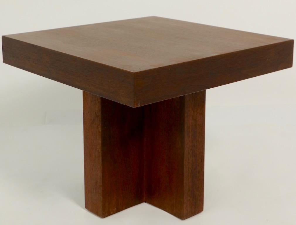 Baughman for Thayer Coggin Cruciform End Table In Good Condition In New York, NY