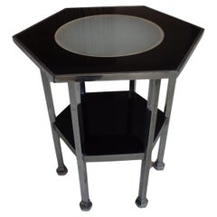 Table Bauhaus à 2 plateaux en chrome et bakélite noire avec lumière à l'intérieur, modèle SULTANE