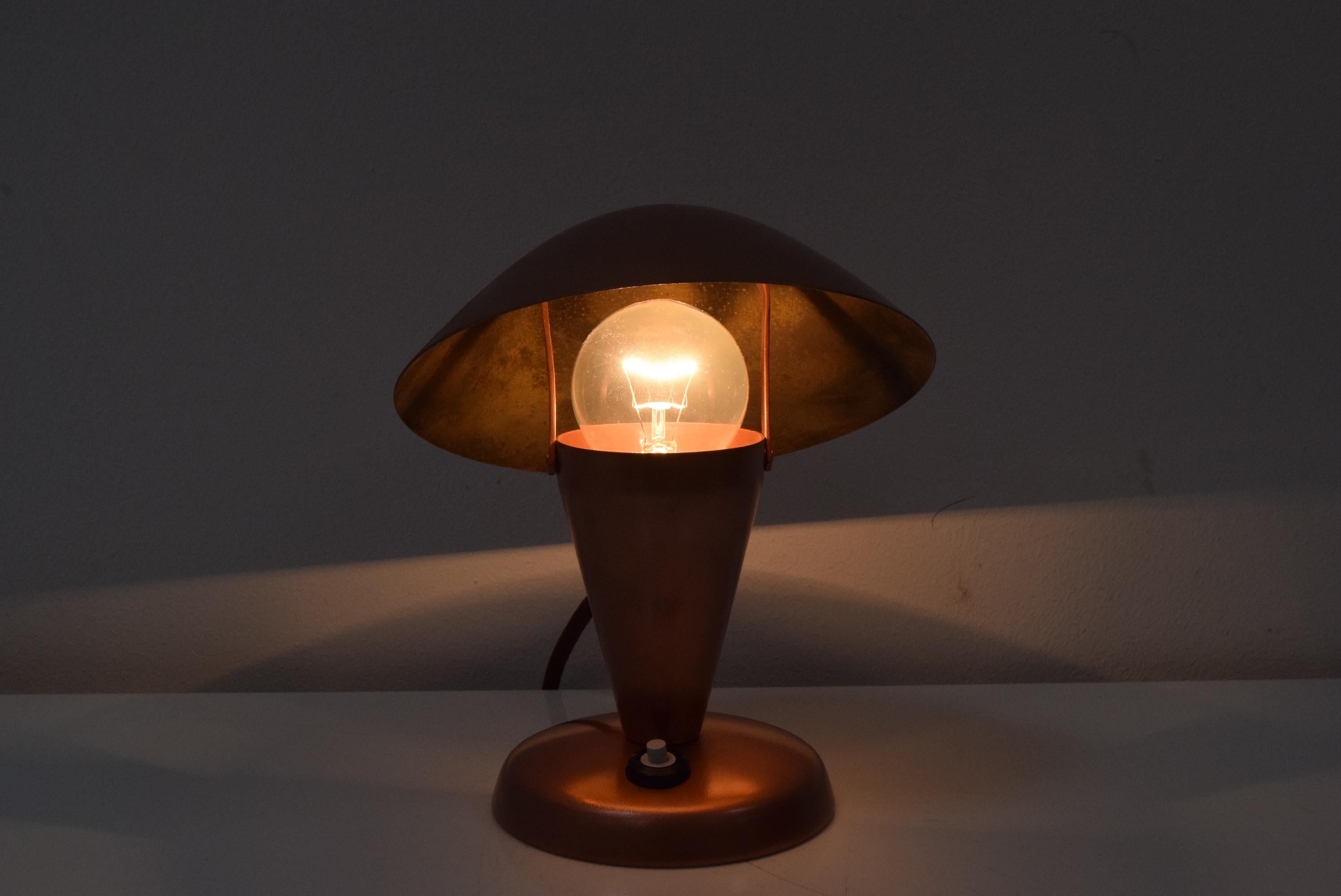 Verstellbare Bauhaus-Tischlampe, 1930er Jahre.  im Angebot 3