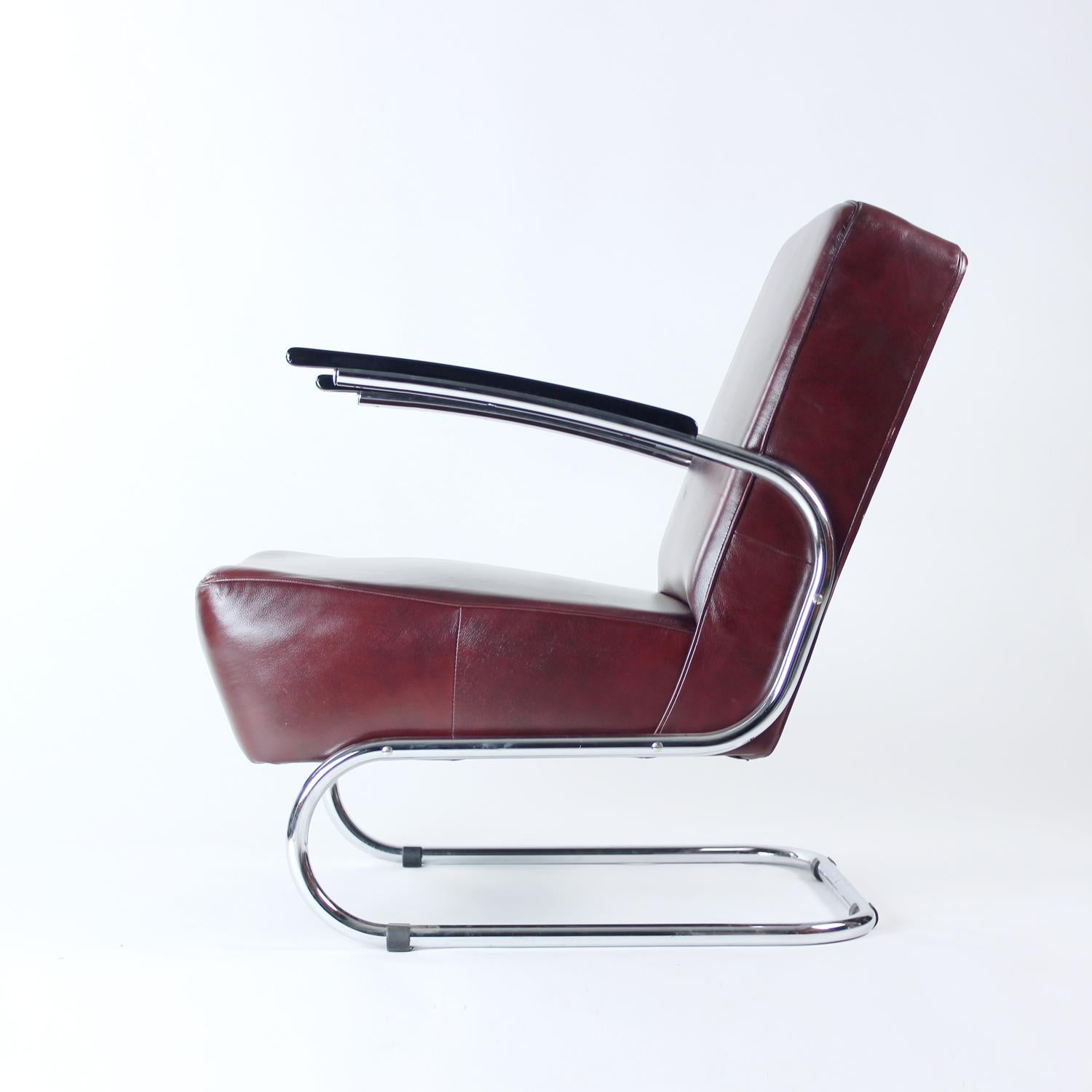 Bauhaus Armchair In Chrome & Leather, Czechoslovakia 1930s For Sale 12