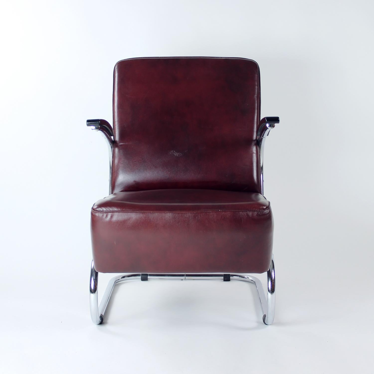 Bauhaus Armchair In Chrome & Leather, Czechoslovakia 1930s For Sale 2