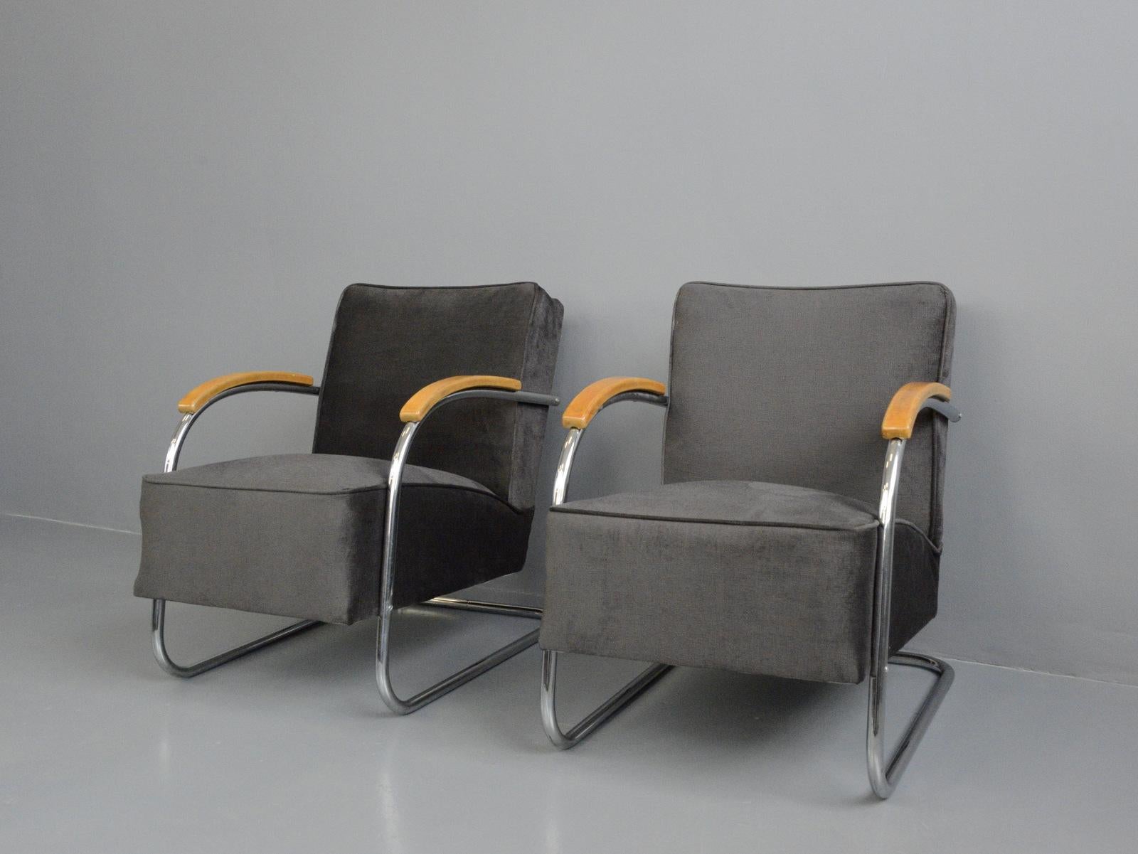 Bauhaus Armchairs by Mucke Melder, circa 1930s In Good Condition In Gloucester, GB