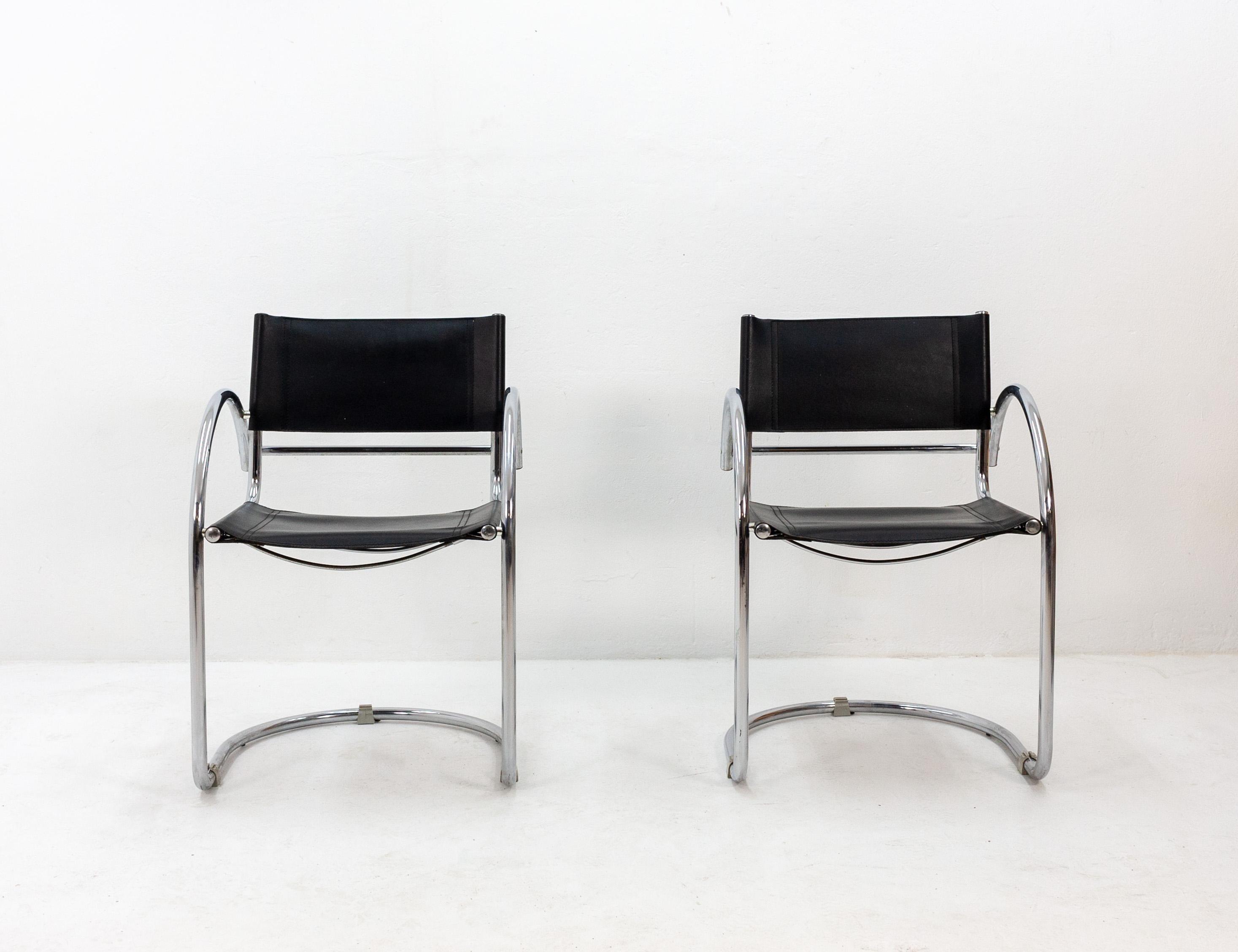 Bauhaus Armchairs in Black Leather and Chrome, 1960s 1