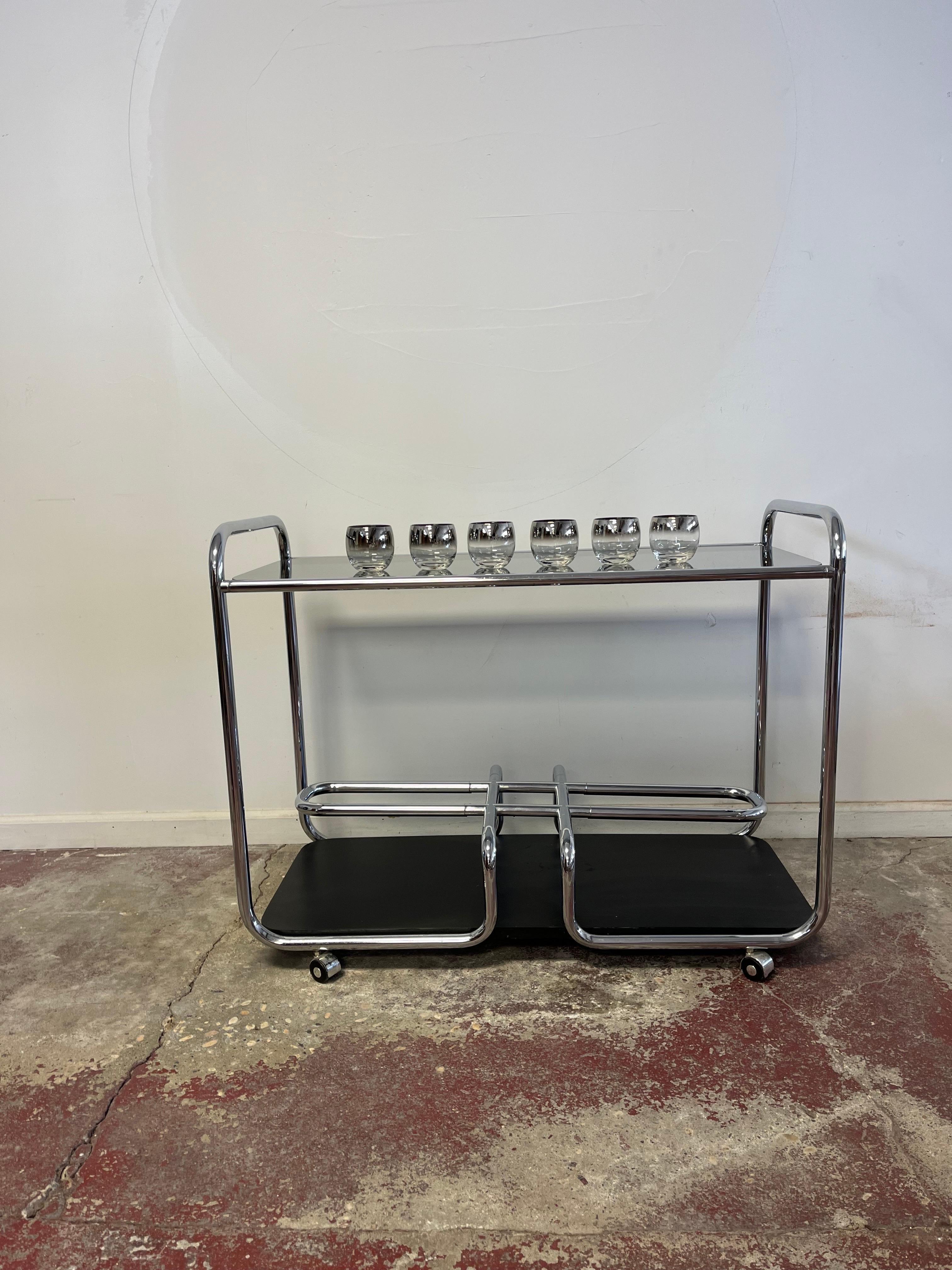 Bauhaus Art Deco Chrome and Glass Bar Cart For Sale 1