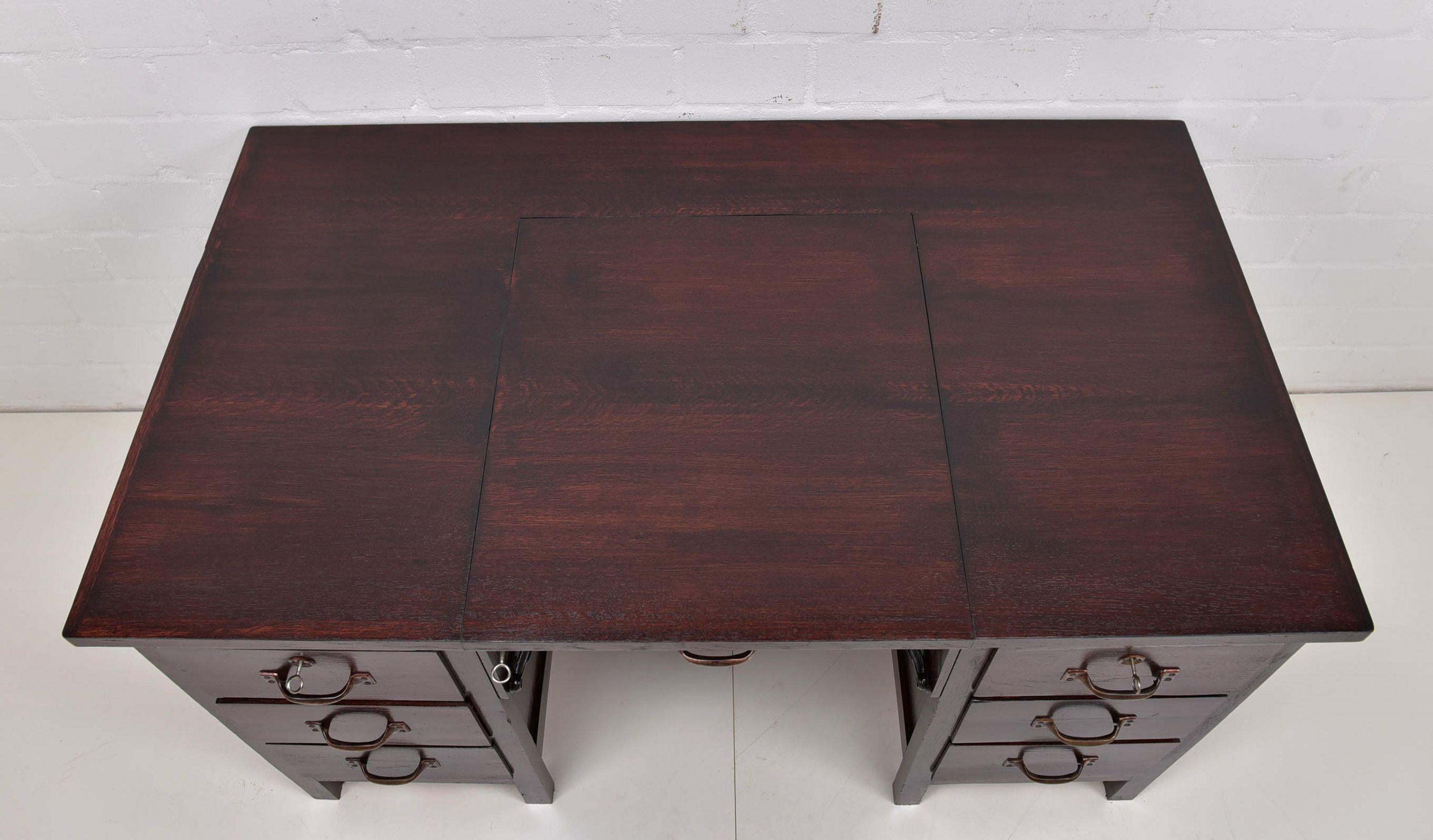 Bauhaus / Art Deco Typewriter Table Desk in Oak In Good Condition In Lüdinghausen, DE