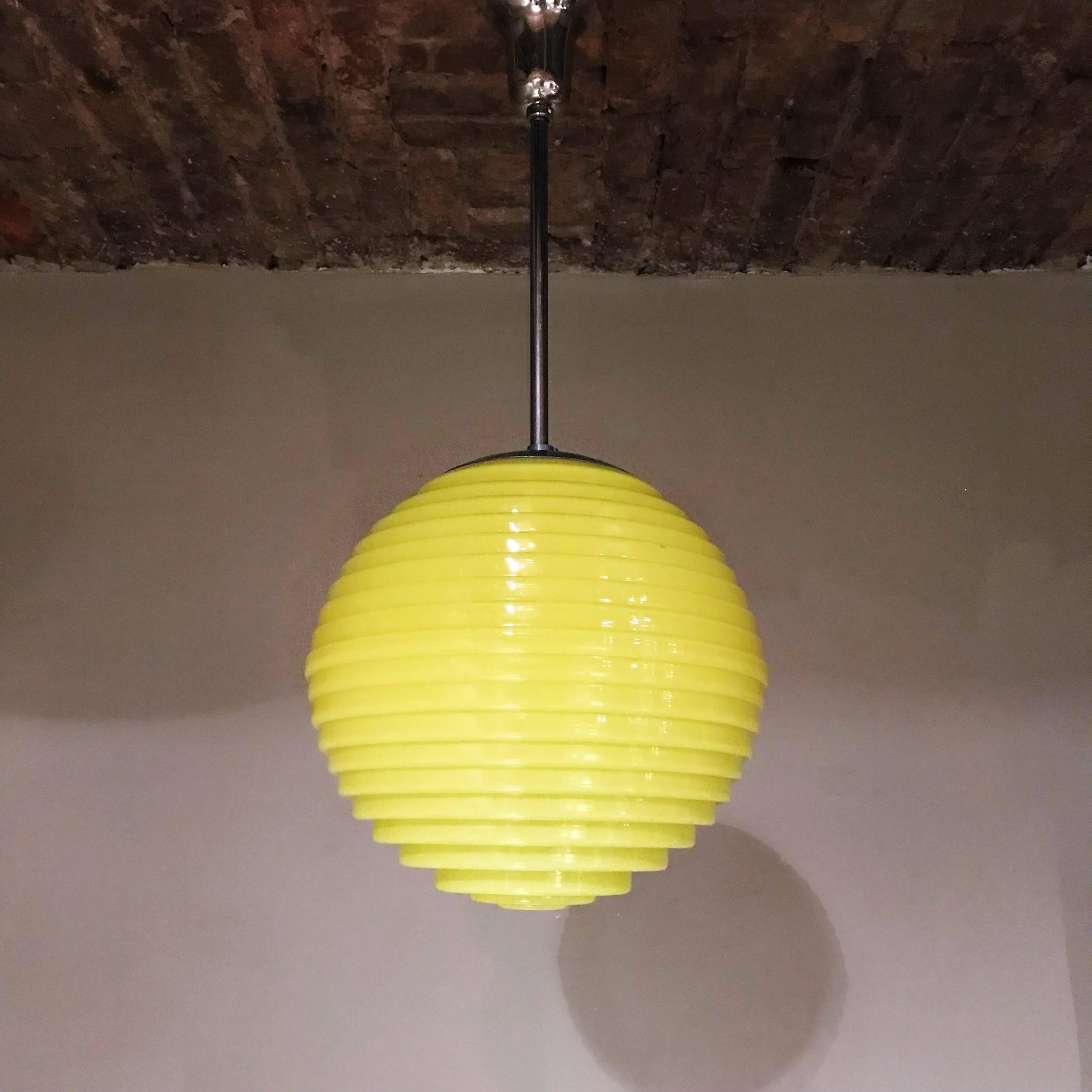 Bauhaus, Art Deco Yellow Glass Beehive Globe Pendant, 1930s, Germany 1