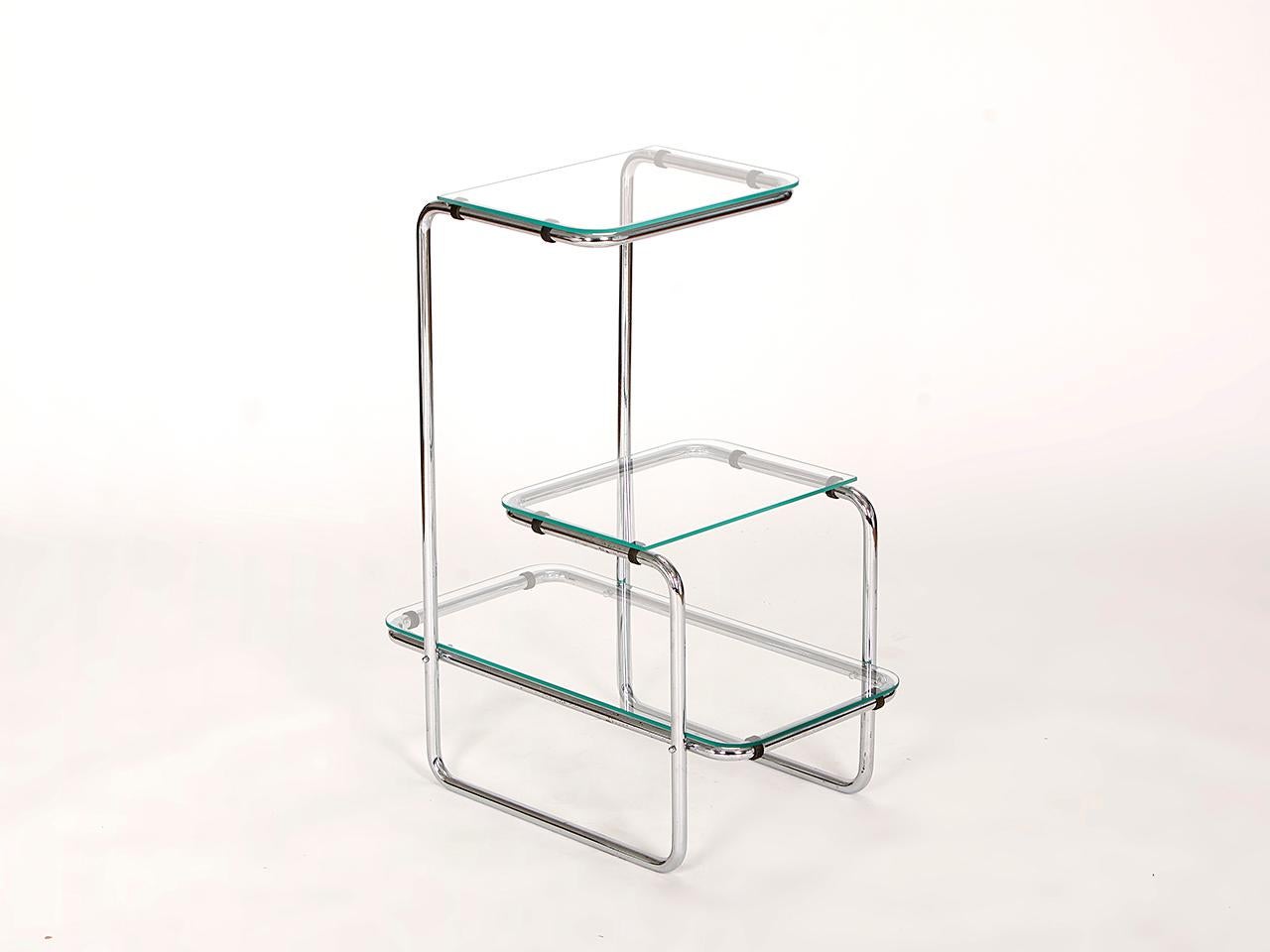 Bauhaus B 136 Étagère by Emile Guyot for Mücke & Melder, 1920s In Good Condition In Wien, AT