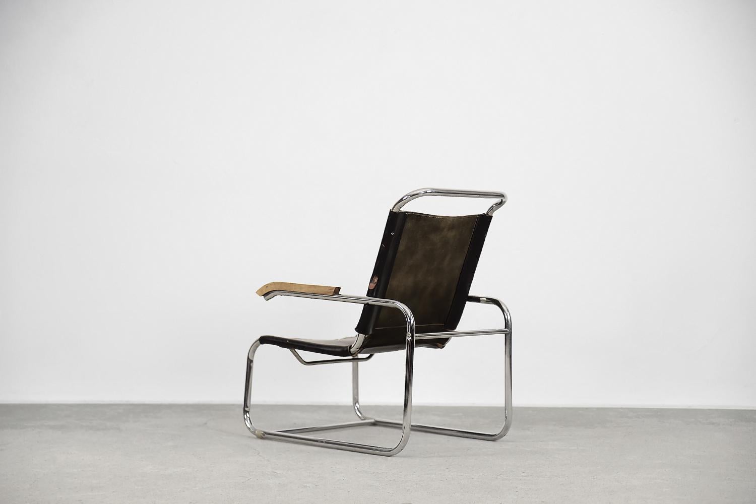 Vintage Germany Icon Bauhaus B35 Black Leather Chair by Marcel Breuer for Thonet For Sale 8