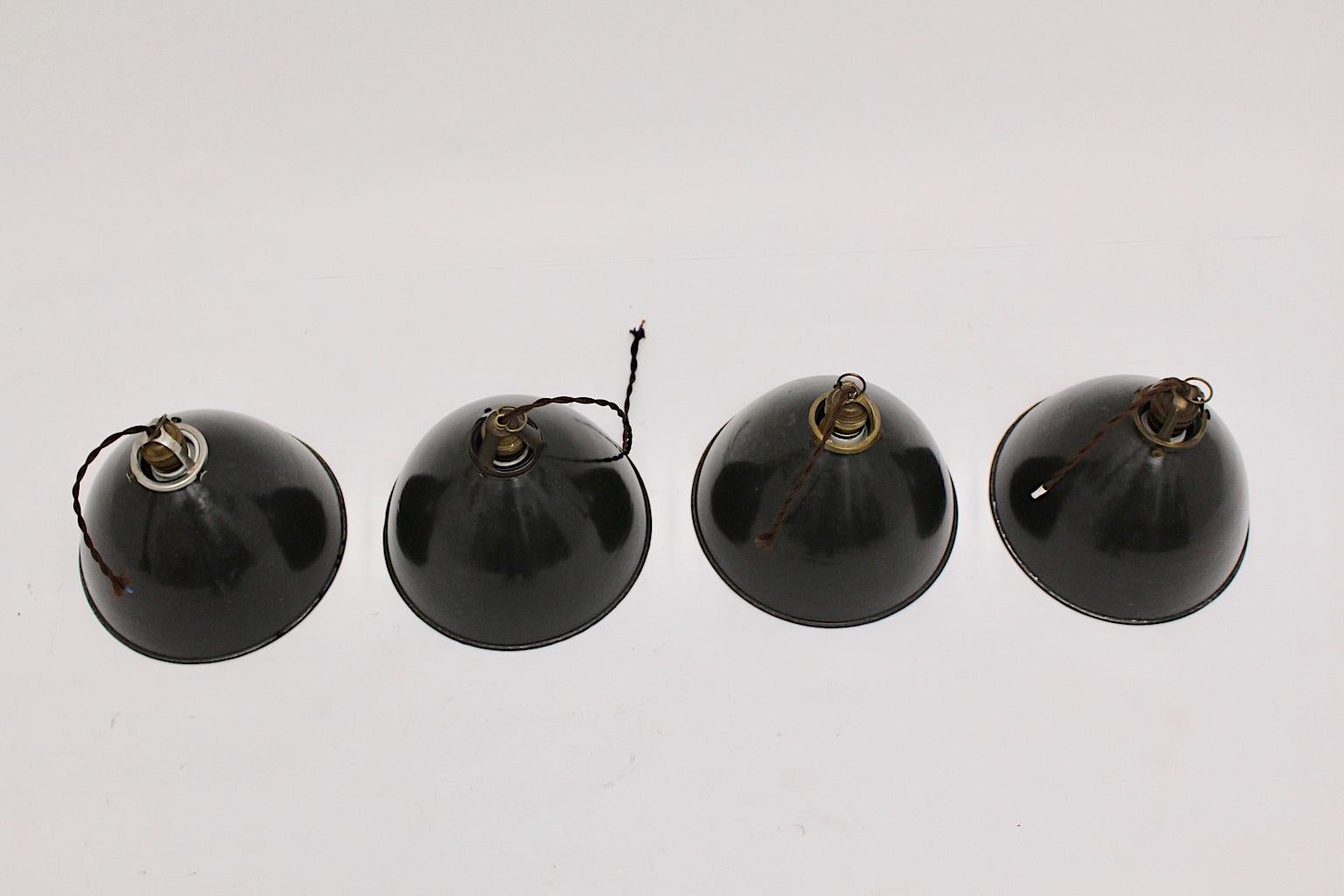 Bauhaus Black and White Vintage Set of four Email Hanging Lamps, 1920s, Germany For Sale 1