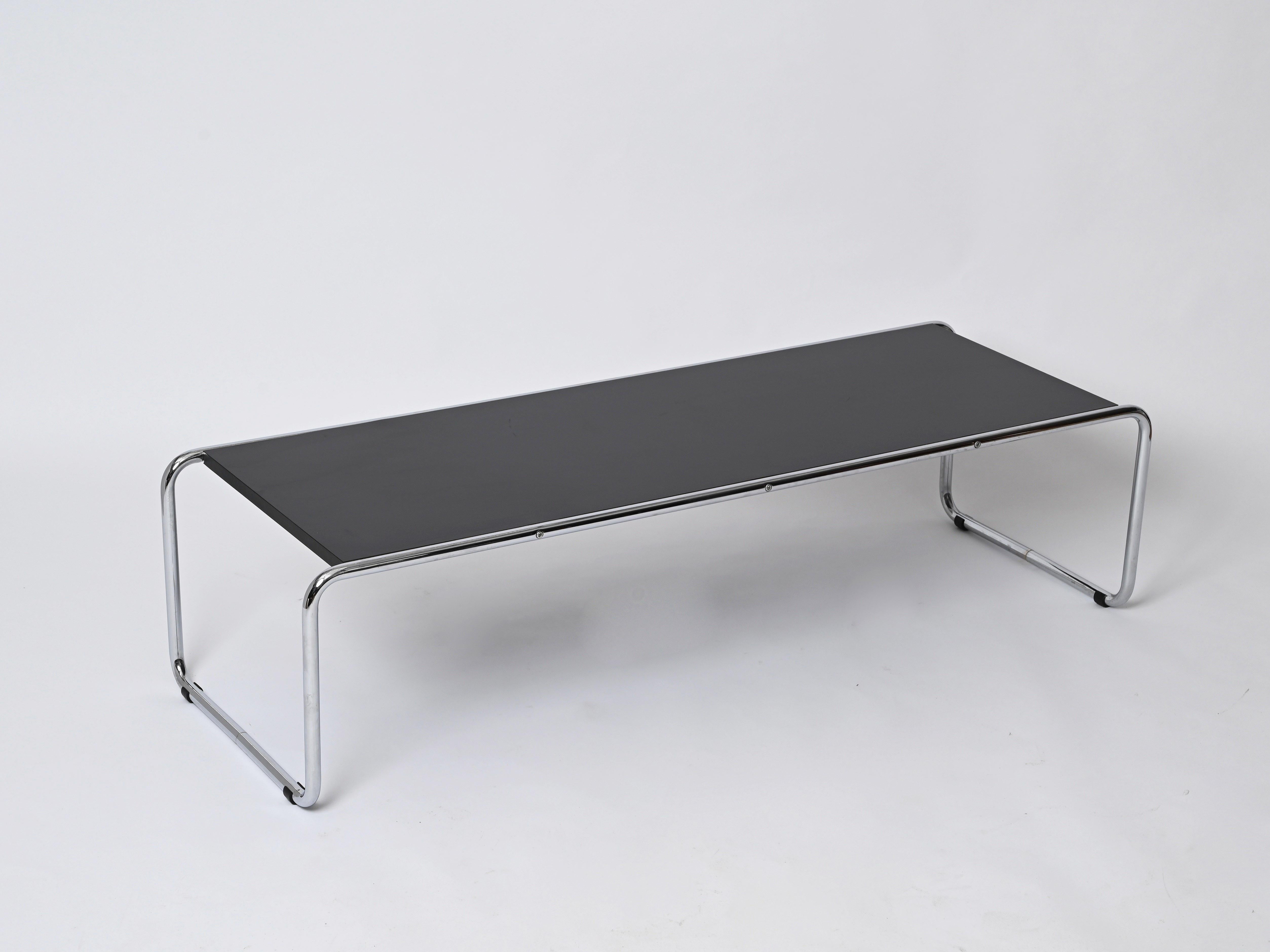 Mid-Century Modern Bauhaus Black Laccio Coffee Table by Marcel Breuer for Gavina, Italy 1960s For Sale