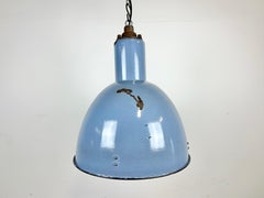 Lampe suspendue industrielle Bauhaus en émail bleu, années 1950
